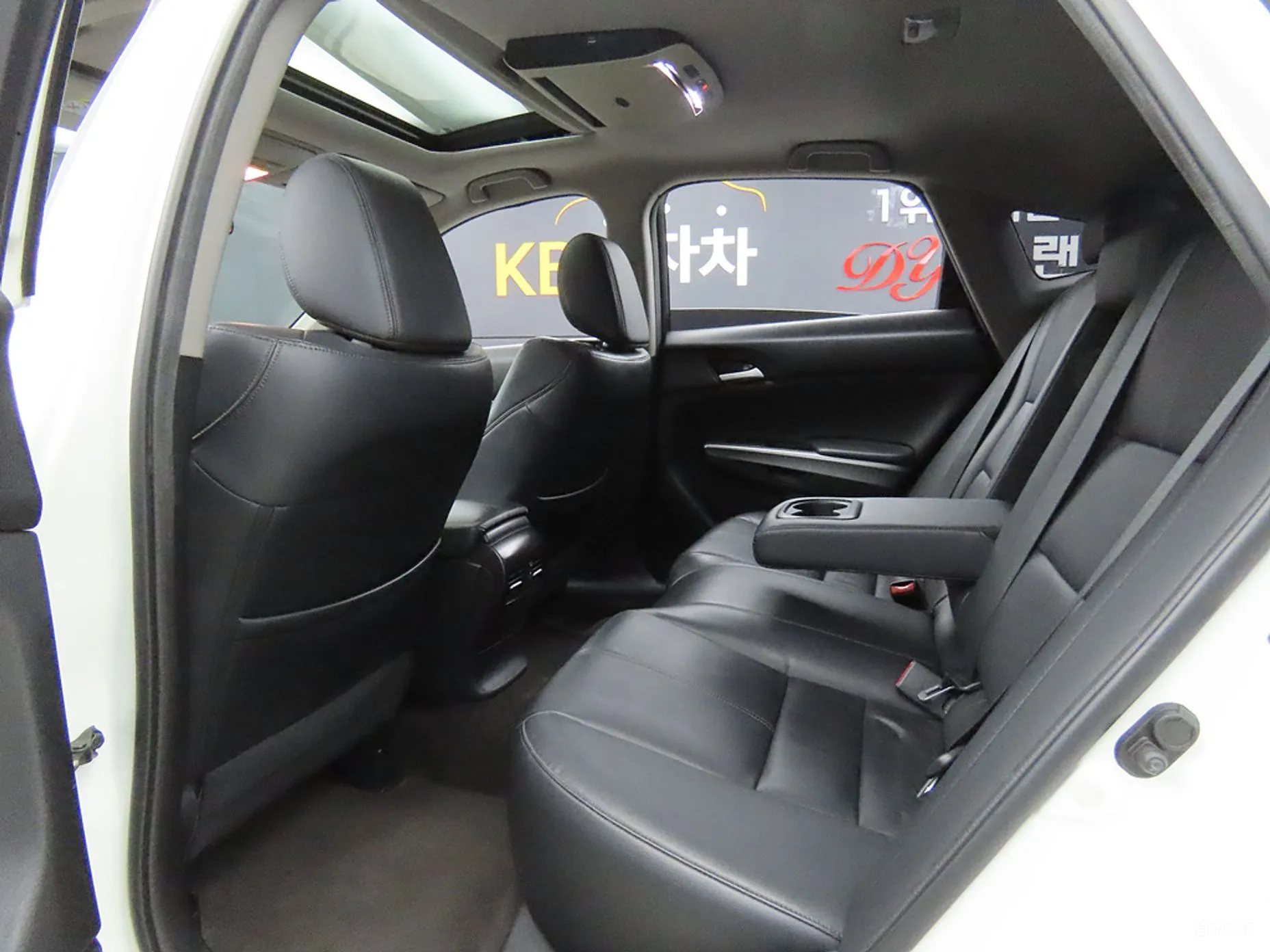 Honda Crosstour превью 6