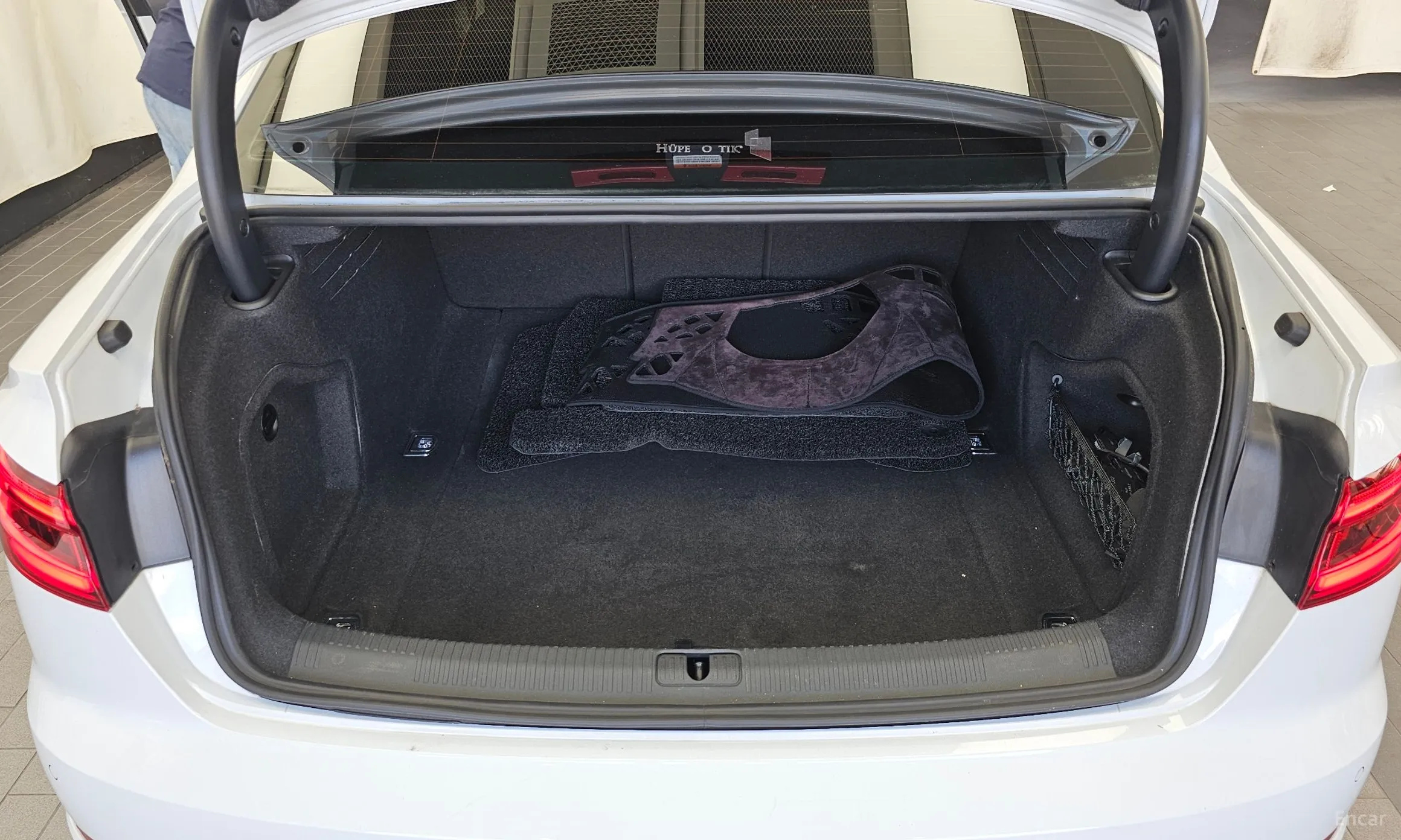 Audi A4 (B9) превью 20