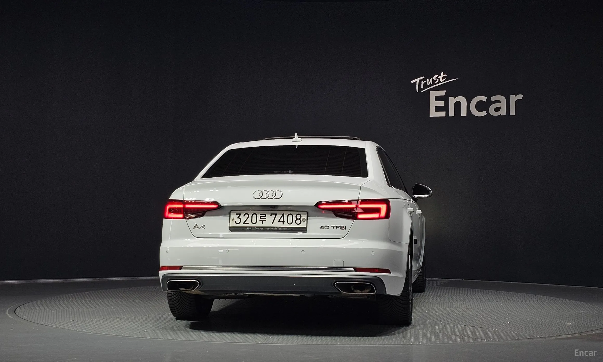 Audi A4 (B9) превью 4