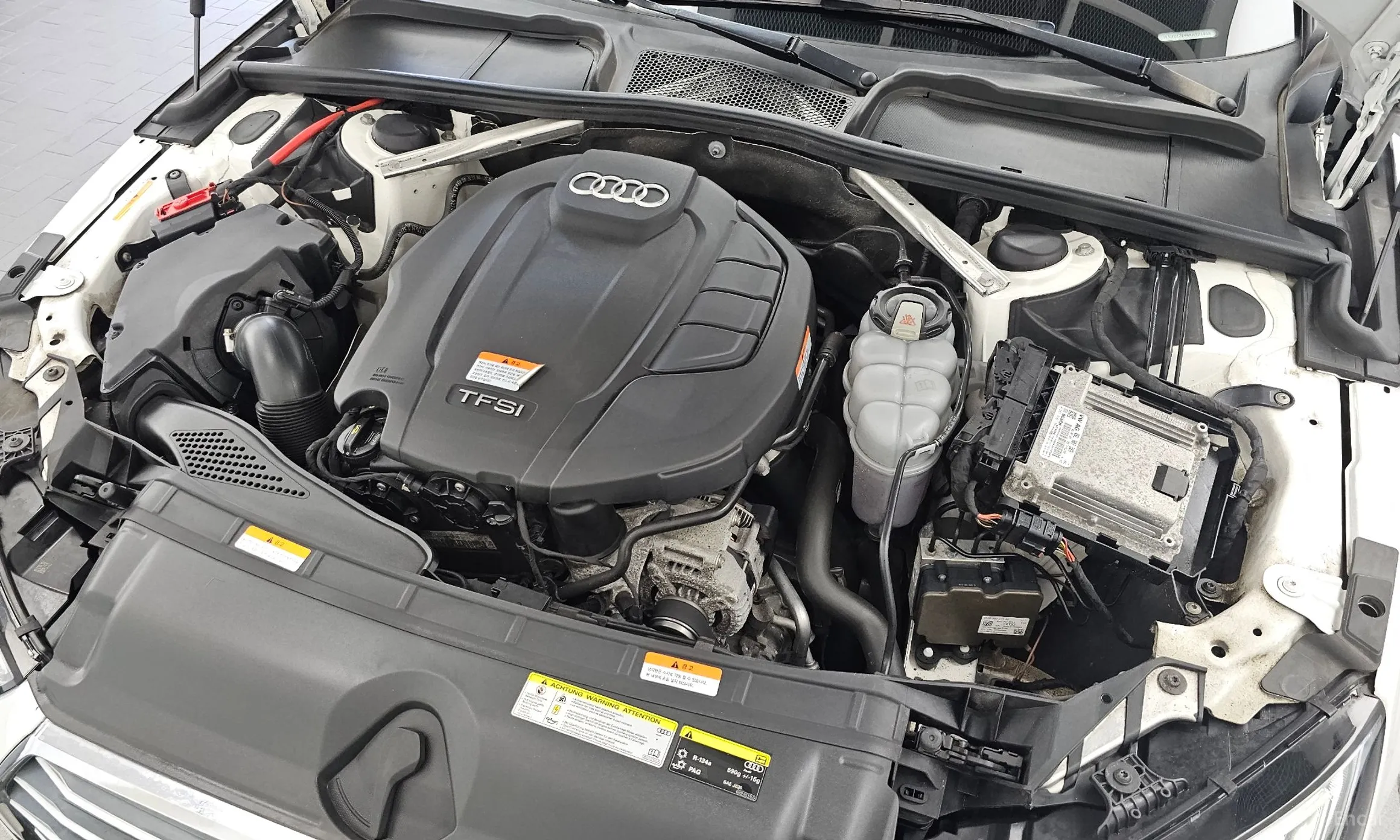 Audi A4 (B9) превью 6