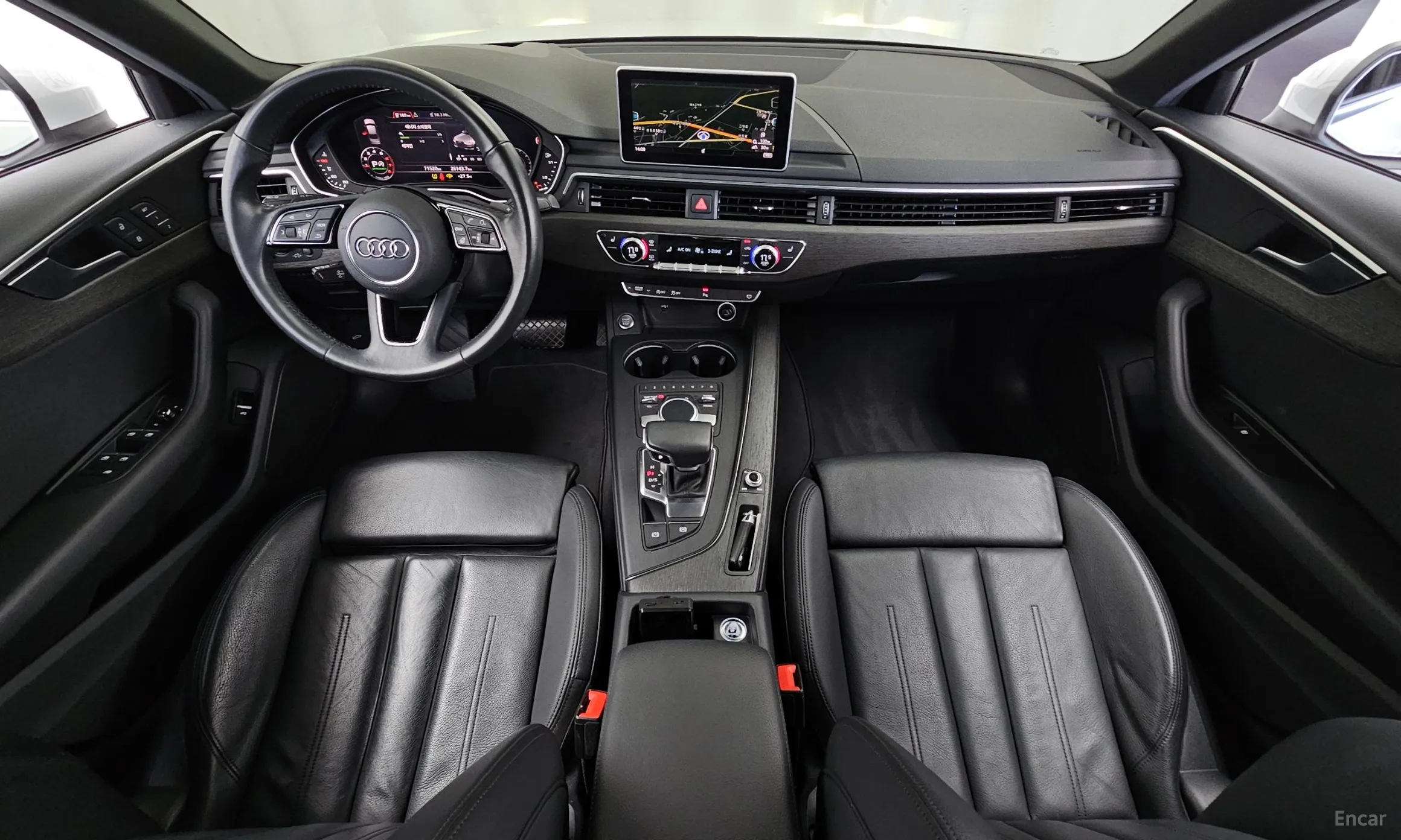 Audi A4 (B9) превью 7