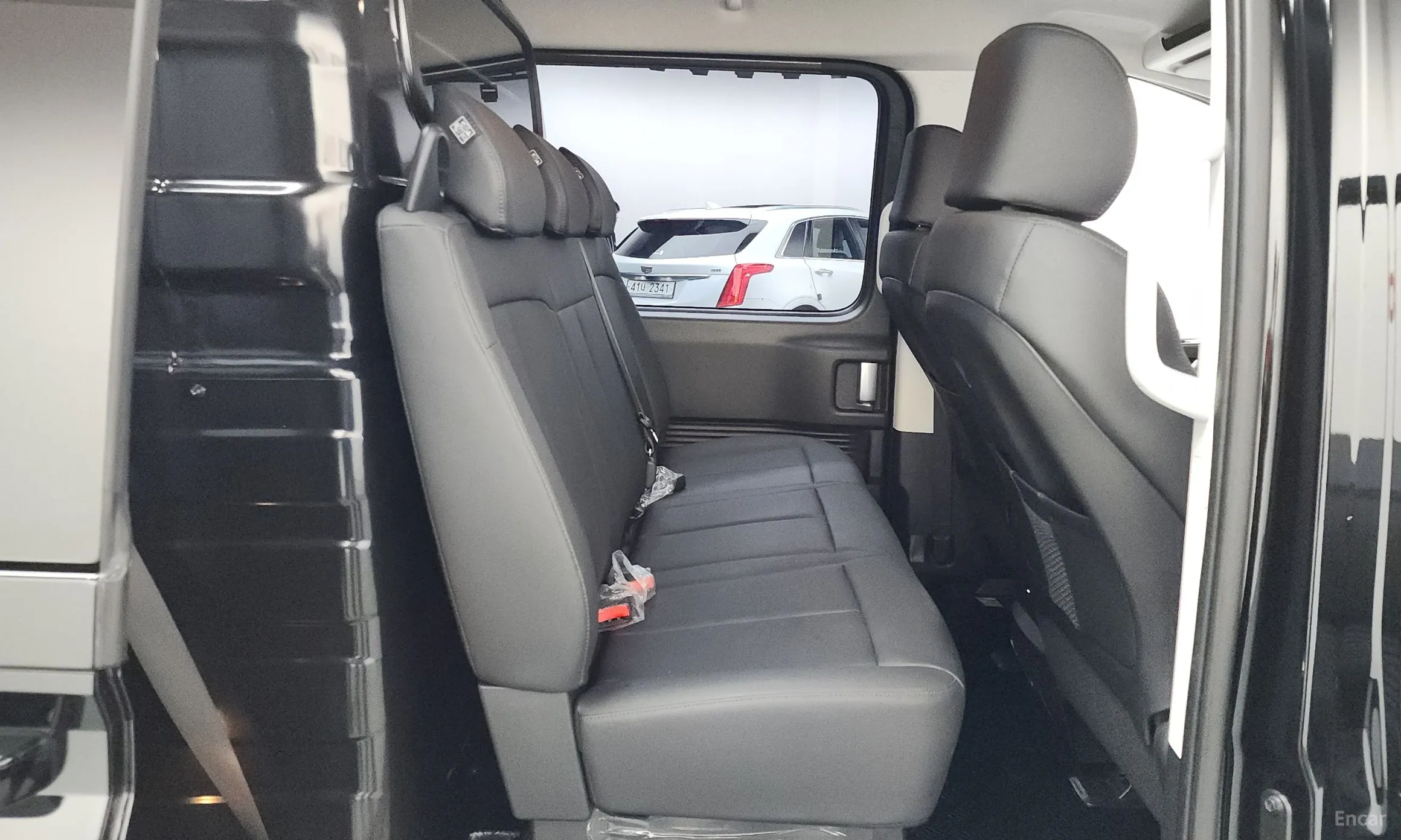 Hyundai Staria превью 11