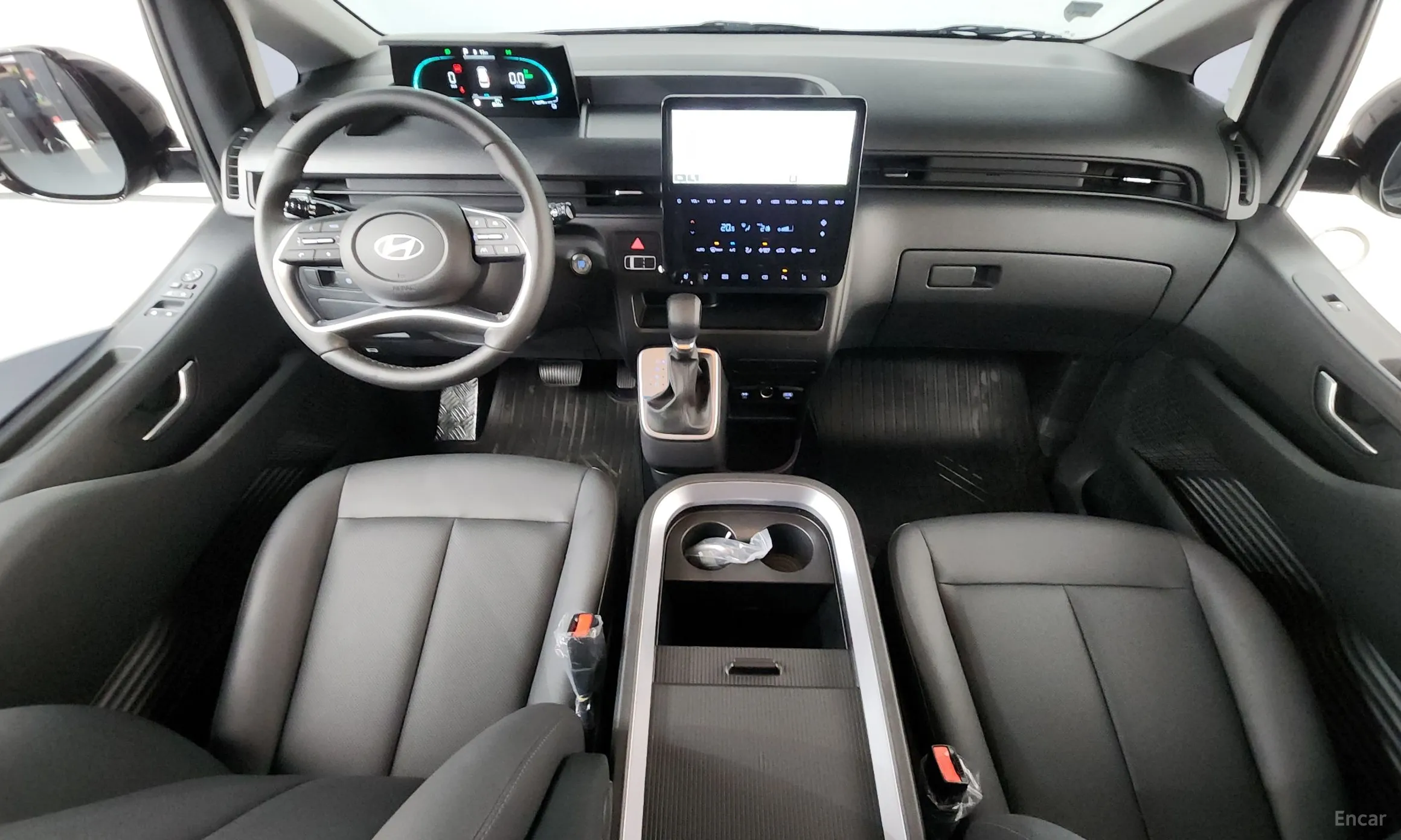Hyundai Staria превью 7