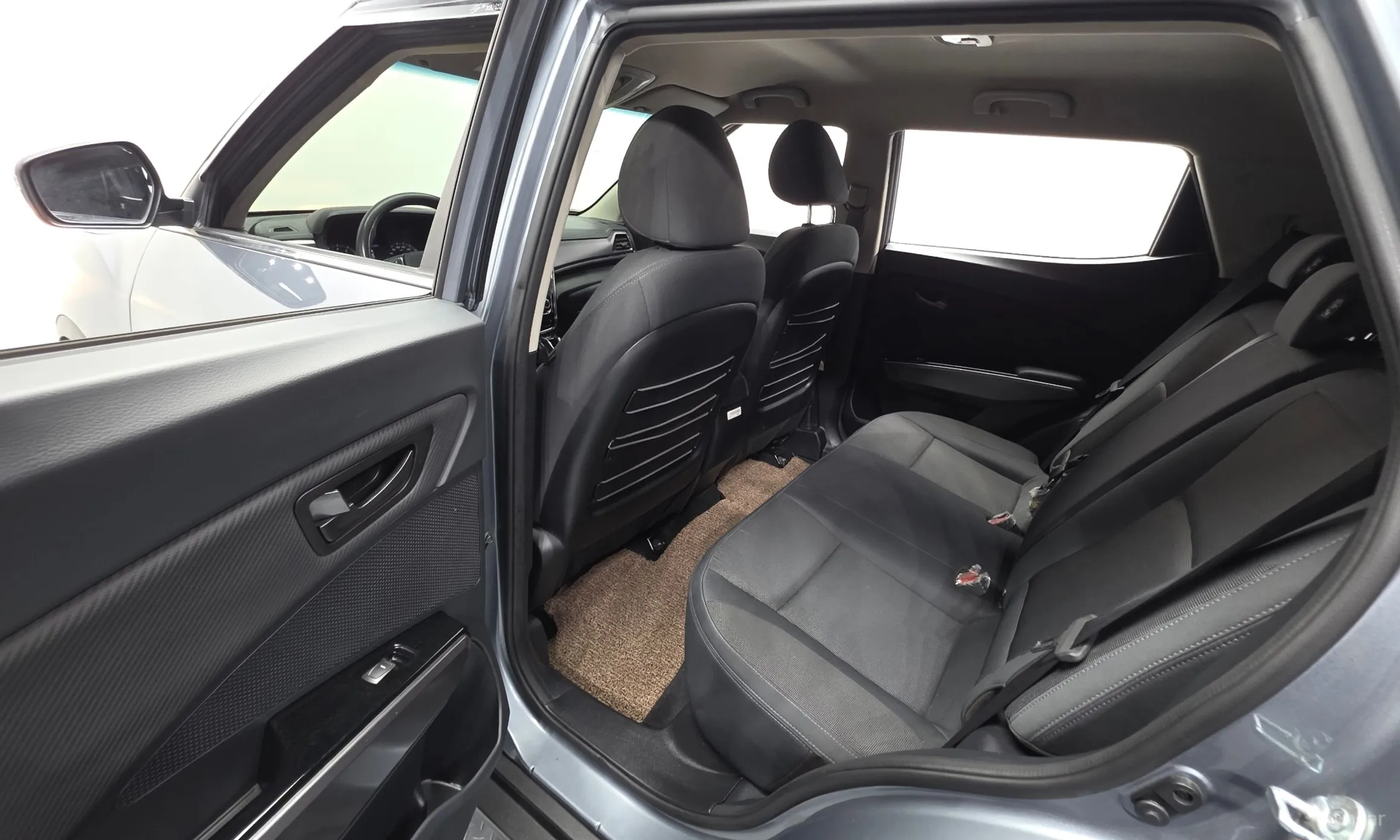 KG Mobility (SsangYong) Berry New Tivoli превью 12