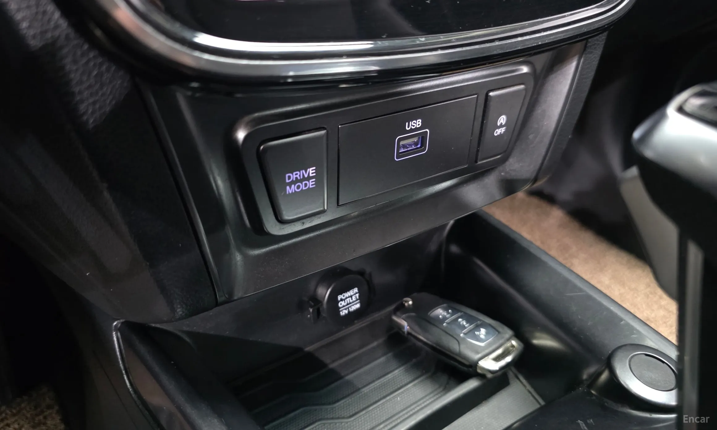 KG Mobility (SsangYong) Berry New Tivoli превью 13