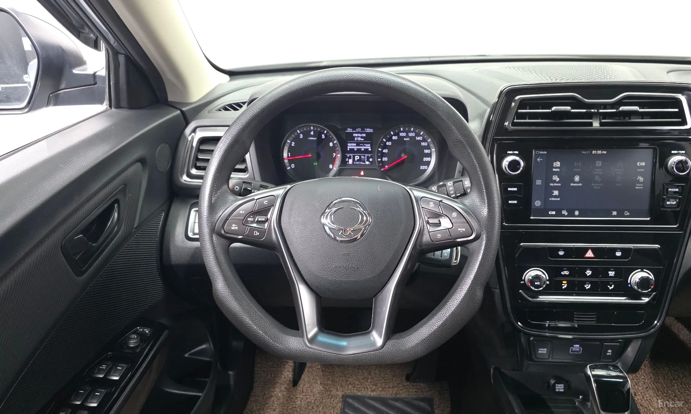 KG Mobility (SsangYong) Berry New Tivoli превью 15