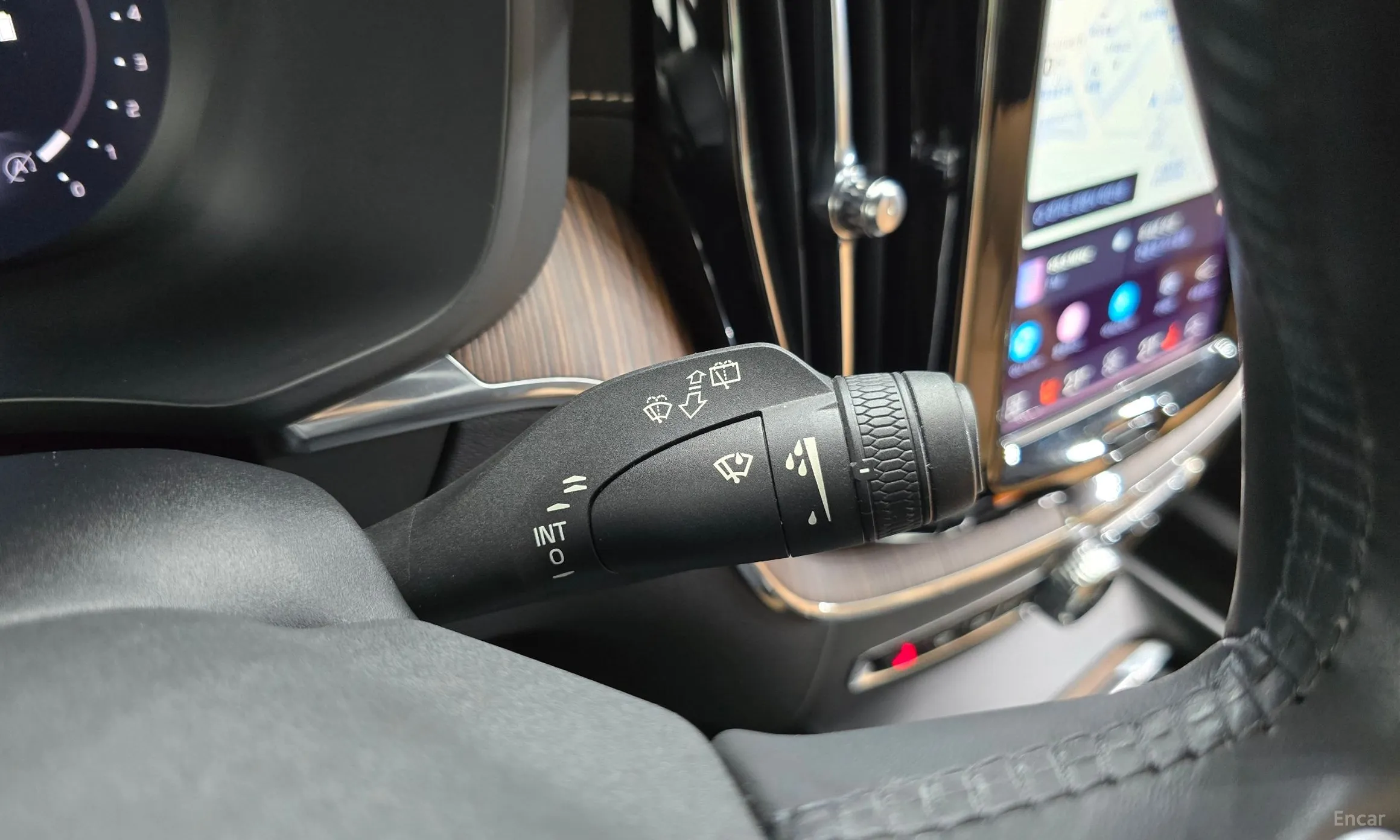 Volvo XC60 Gen 2 превью 20