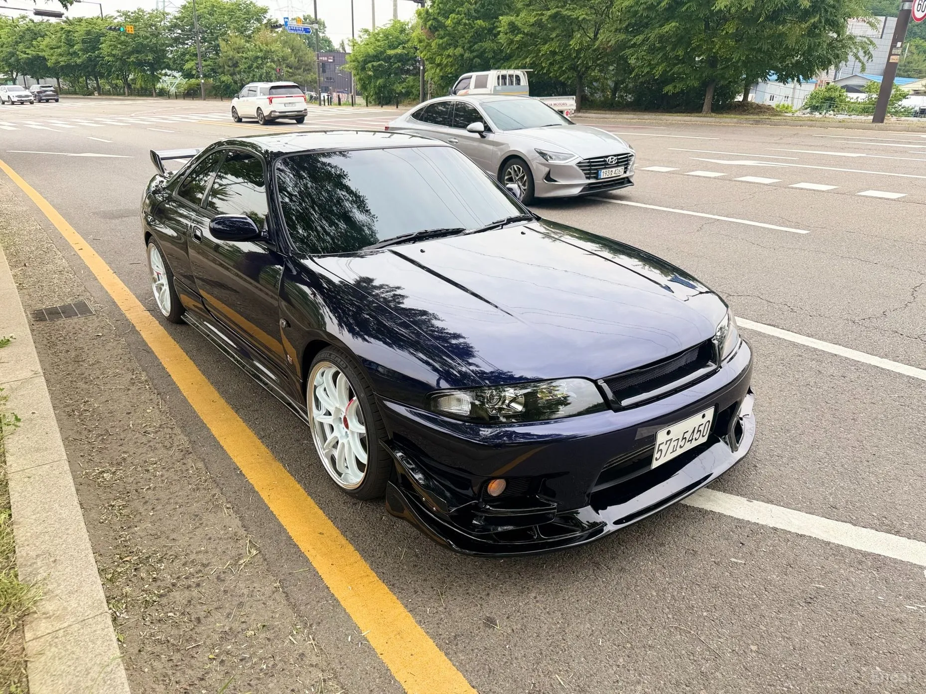 Nissan Skyline превью 15