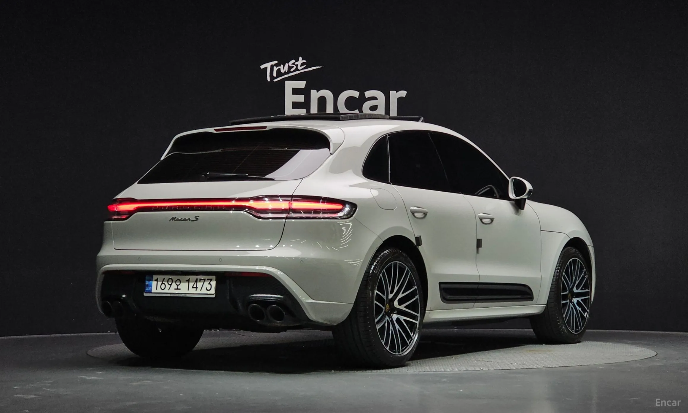 Porsche Macan превью 2