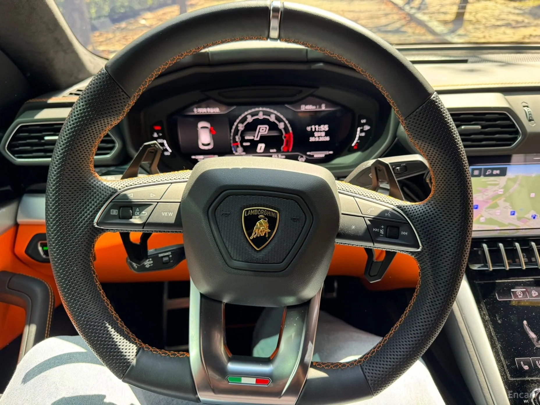 Lamborghini Urus превью 8