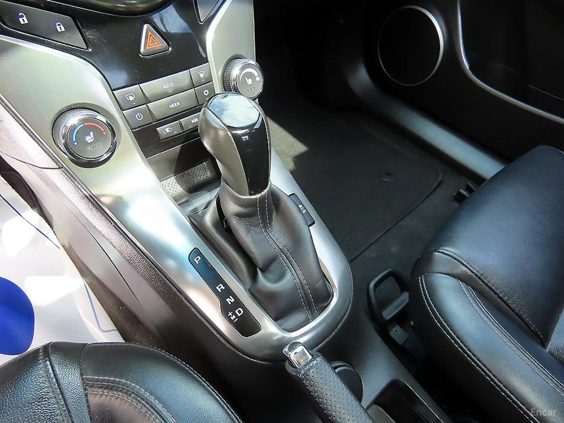 Chevrolet (GM Daewoo) Cruze превью 10