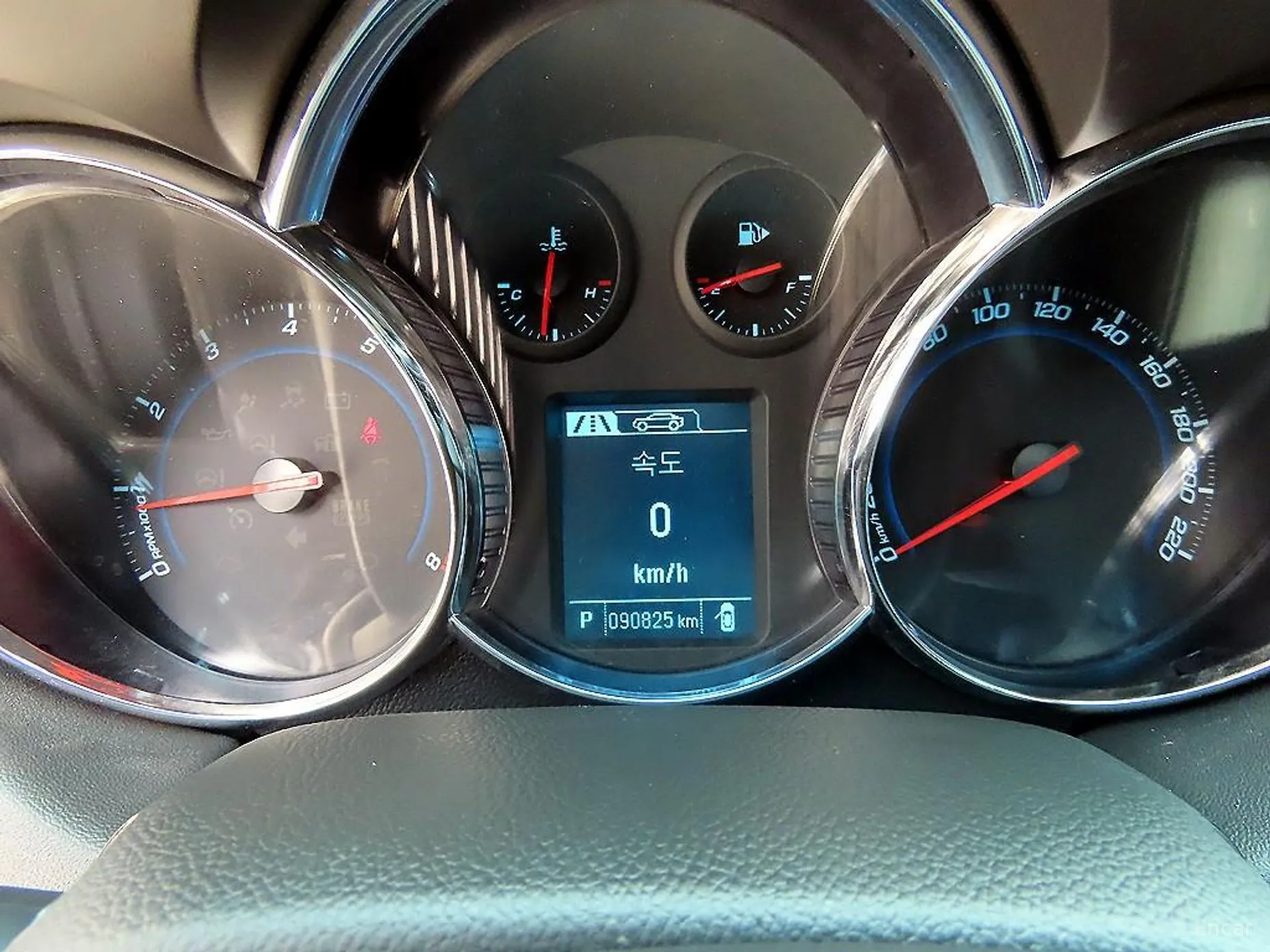 Chevrolet (GM Daewoo) Cruze превью 9