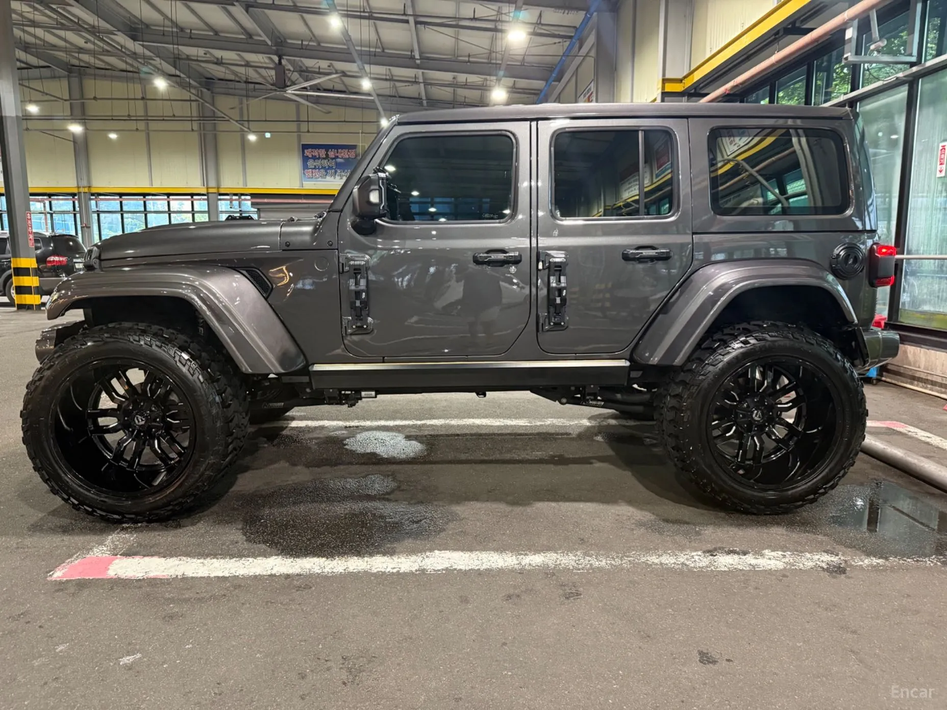 Jeep Wrangler (JL) превью 3