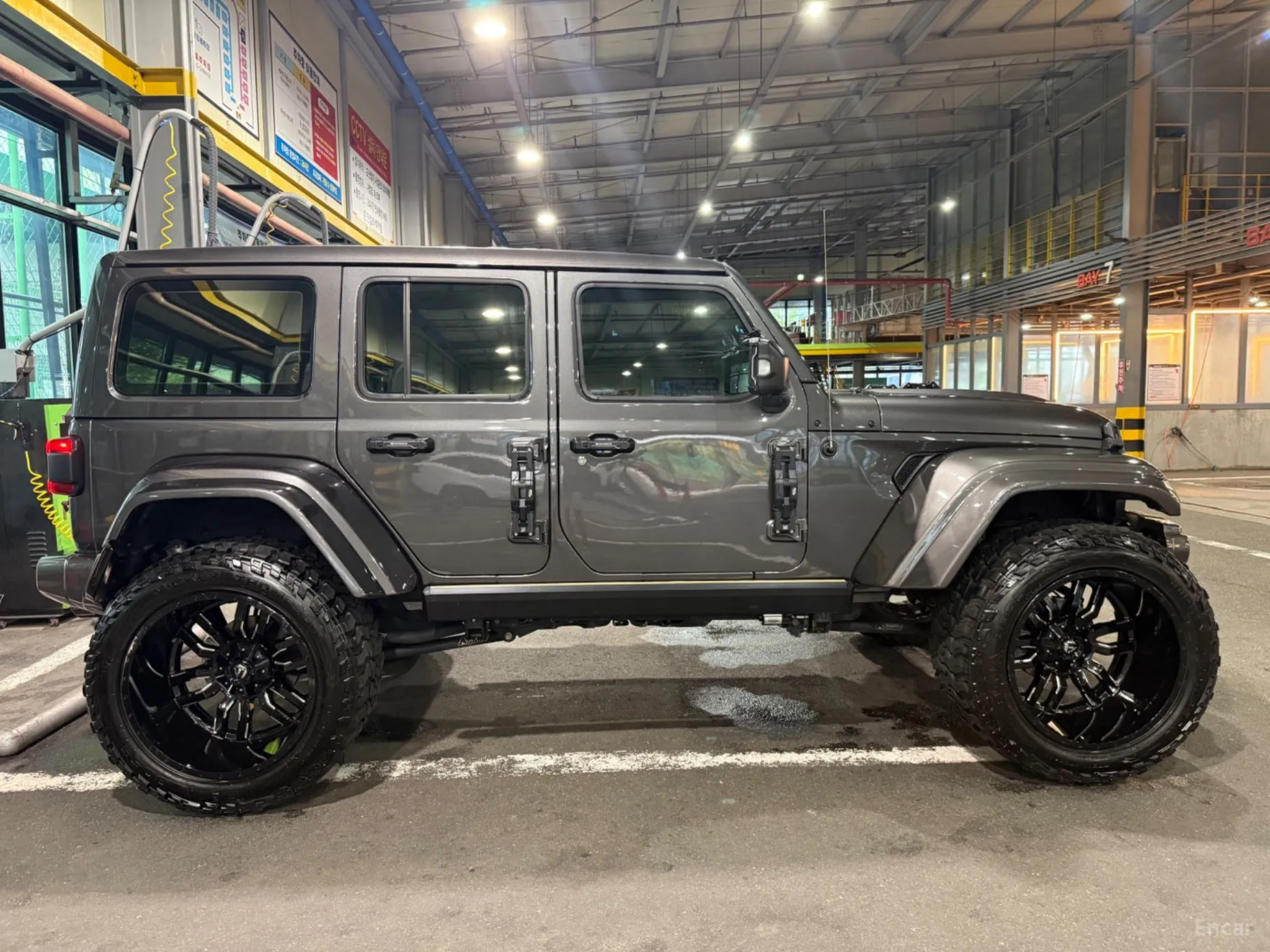 Jeep Wrangler (JL) превью 4