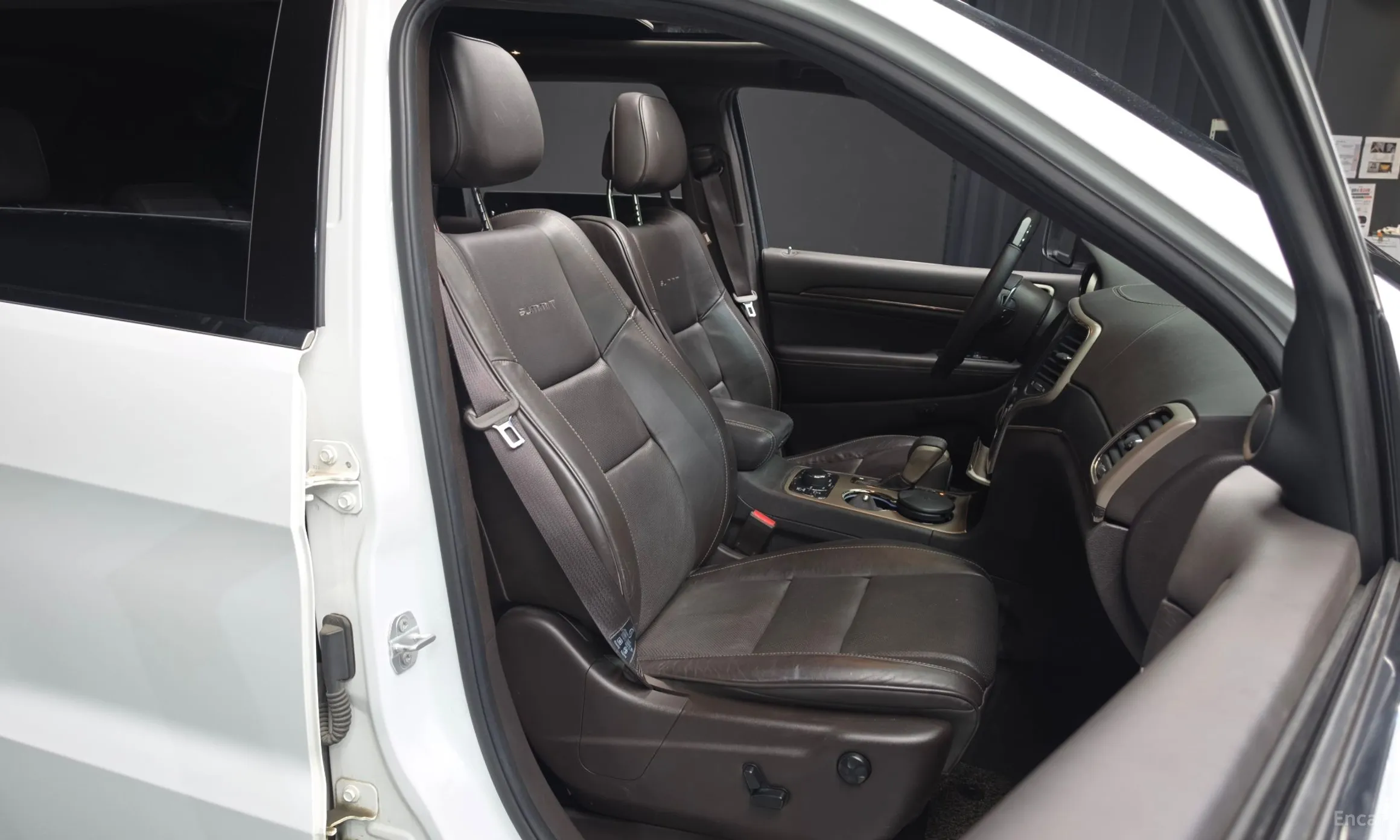 Jeep Grand Cherokee превью 11