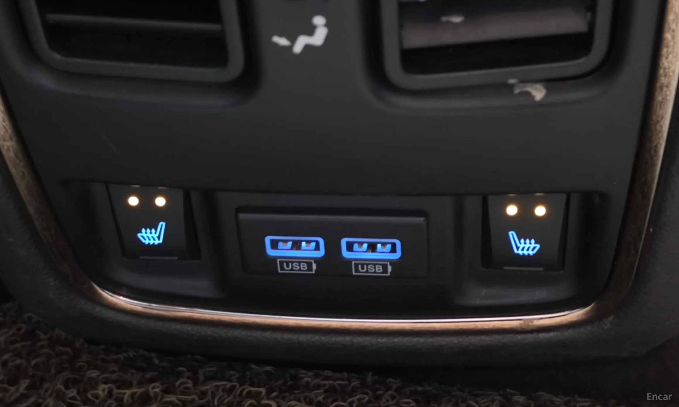 Jeep Grand Cherokee превью 18
