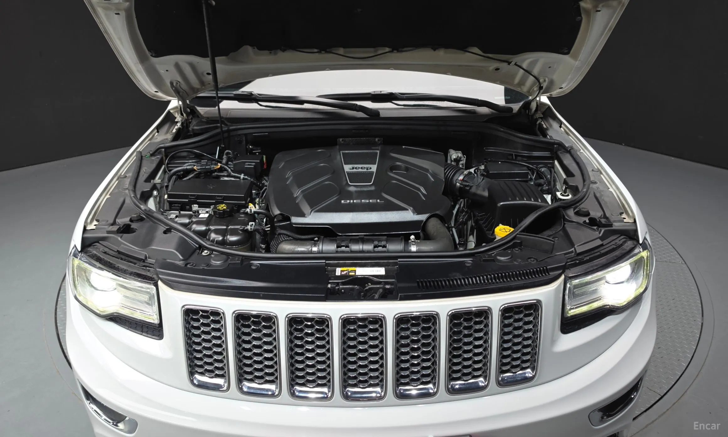 Jeep Grand Cherokee превью 6