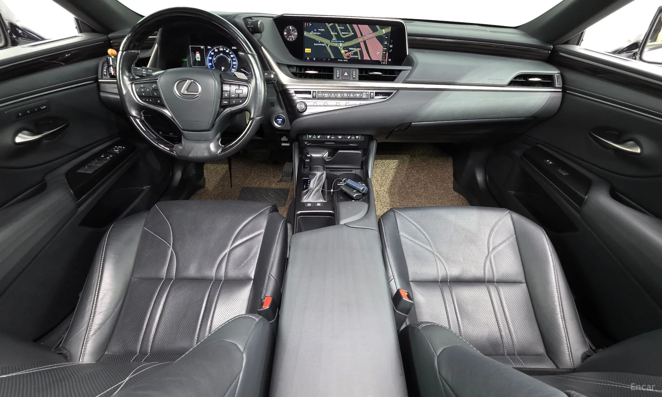 Lexus ES300h 7th Generation превью 7