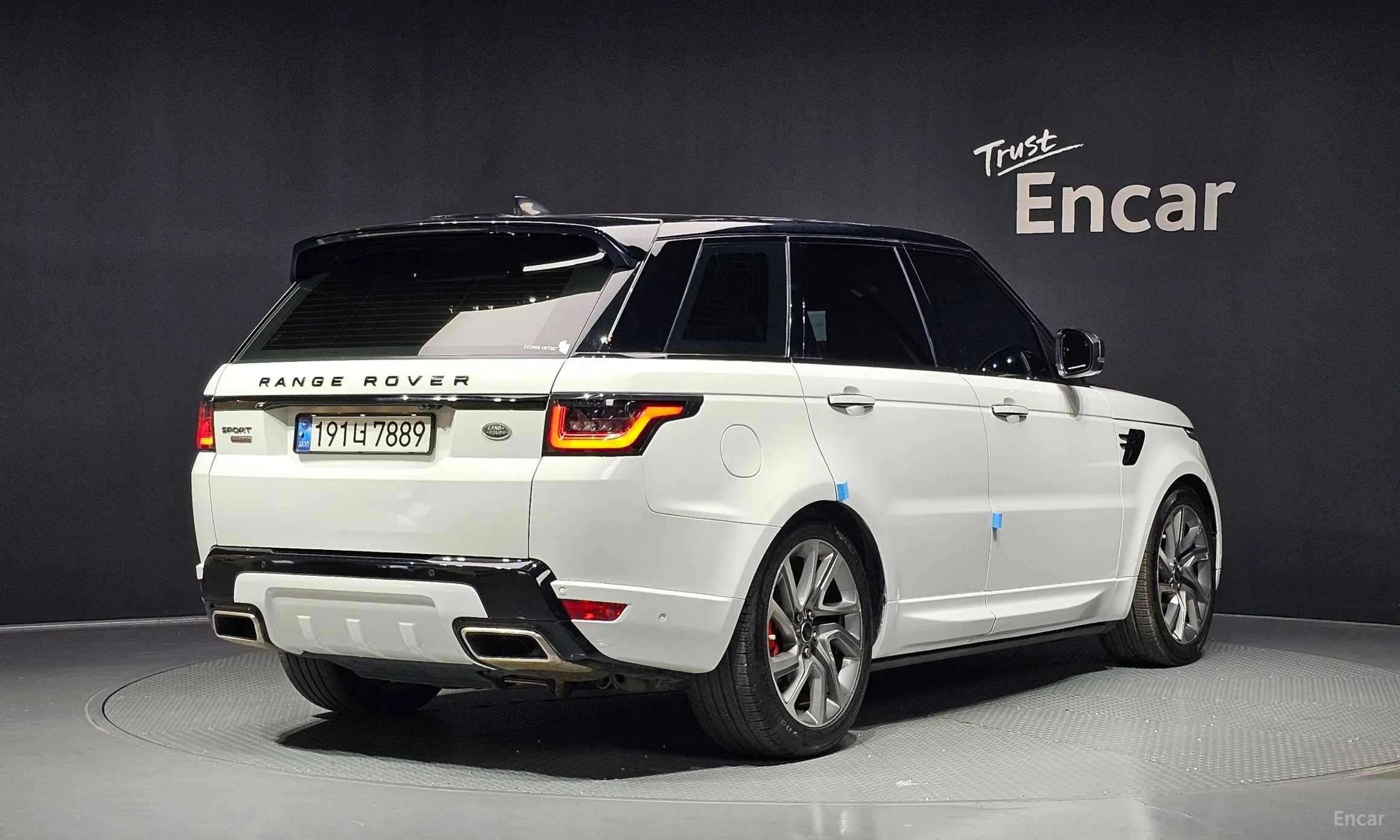 Land Rover Range Rover Sport 2nd Generation