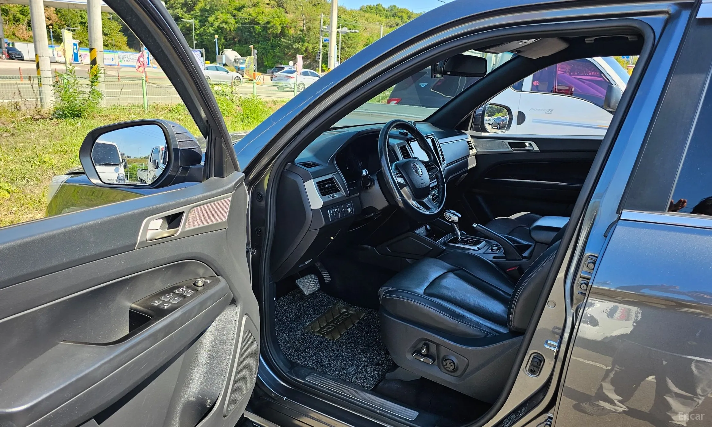 KG Mobility (SsangYong) Rexton Sports Khan превью 10