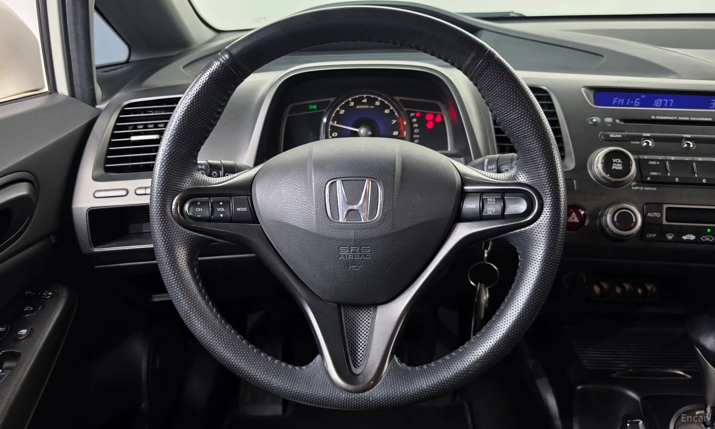 Honda Civic превью 13