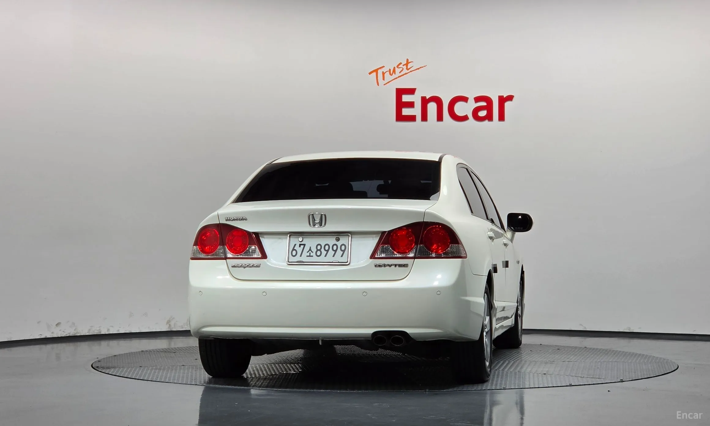 Honda Civic превью 4