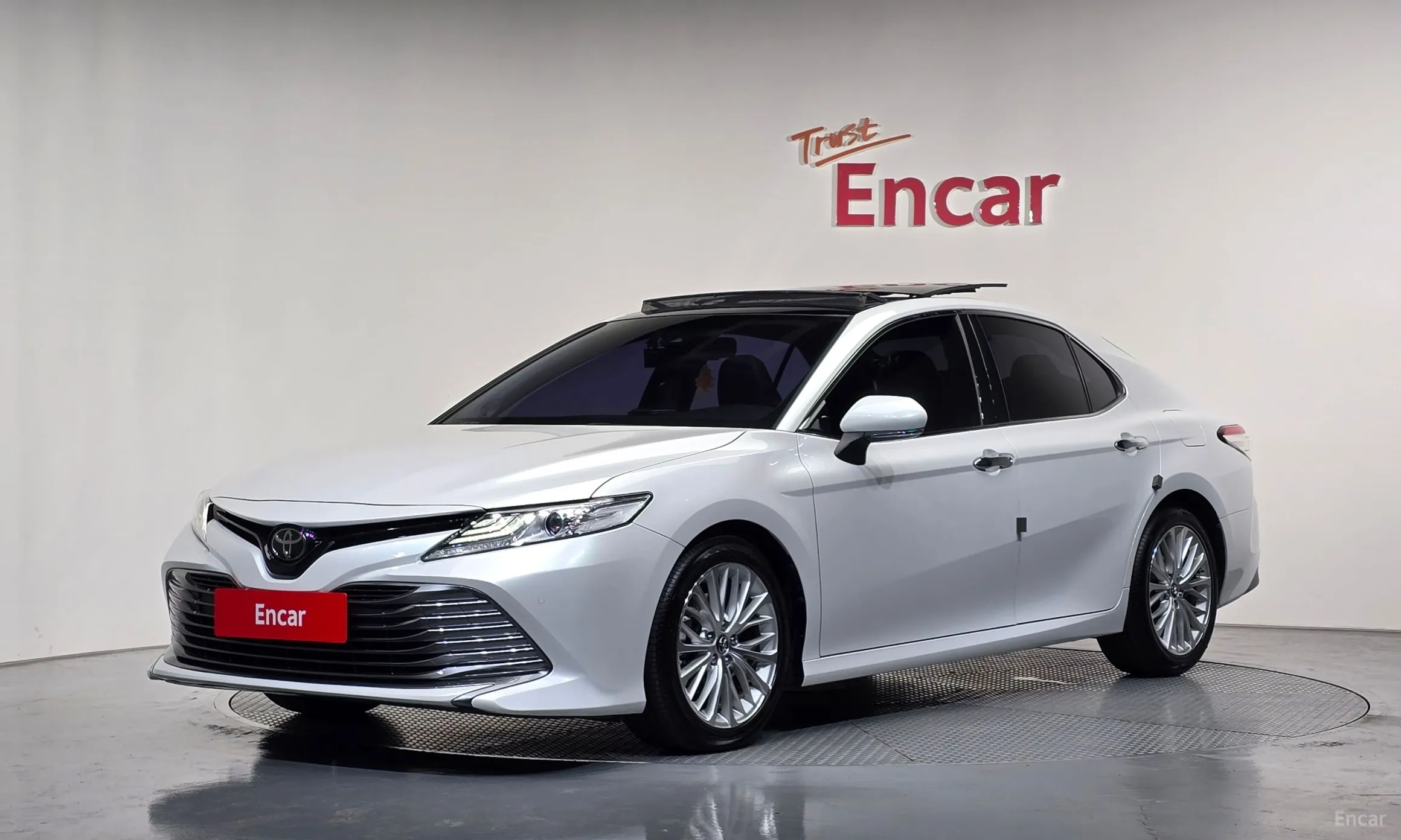 Toyota Camry (XV70)