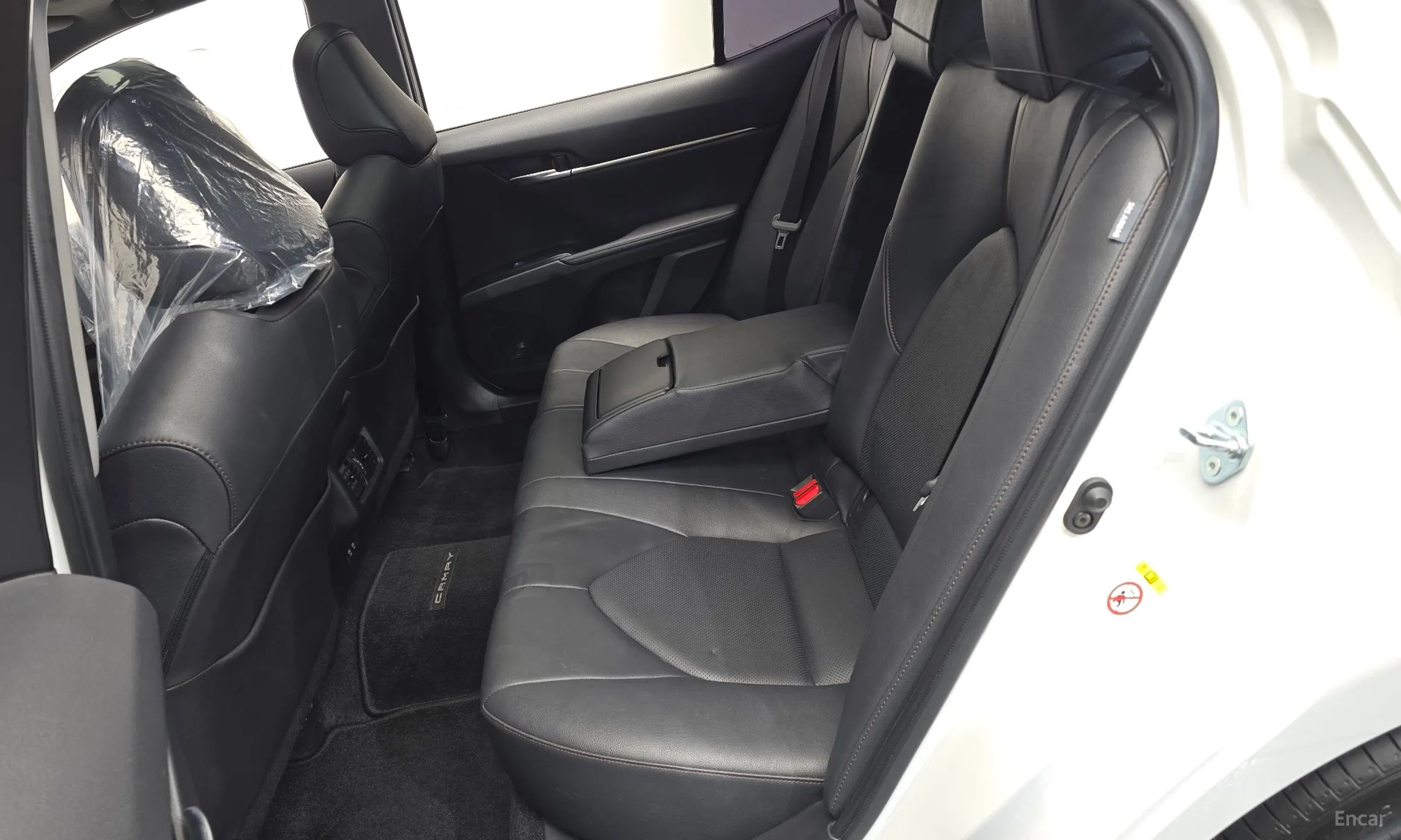 Toyota Camry (XV70) превью 11