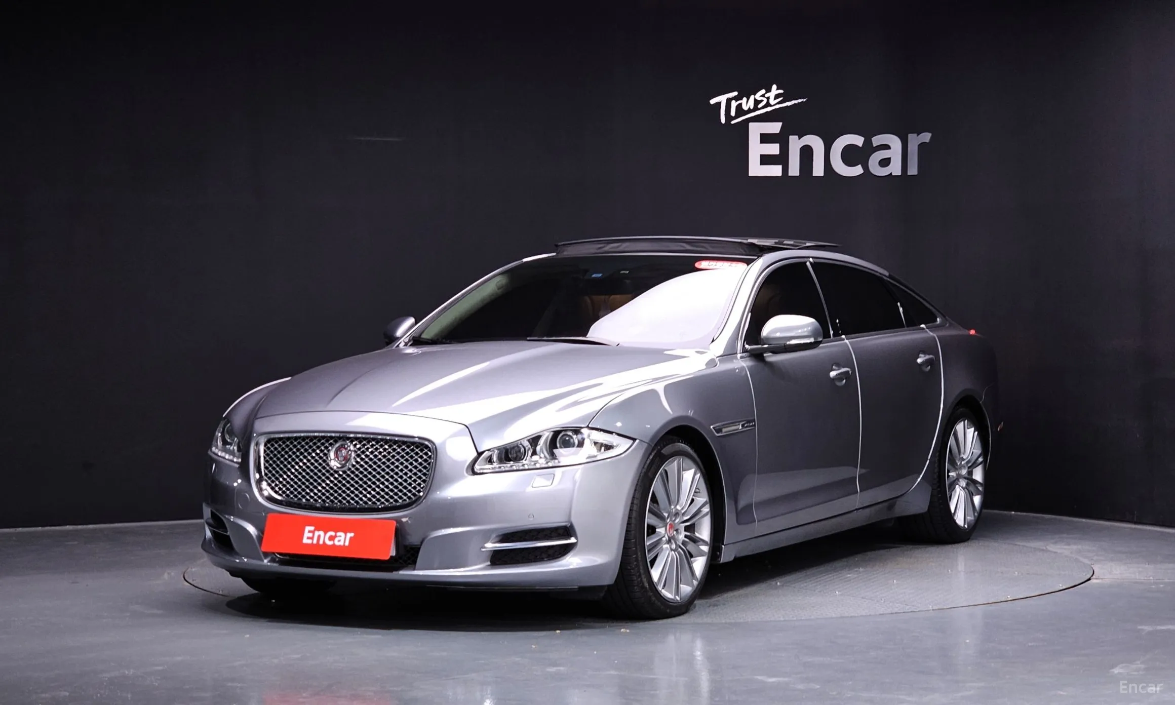 Jaguar All New XJ