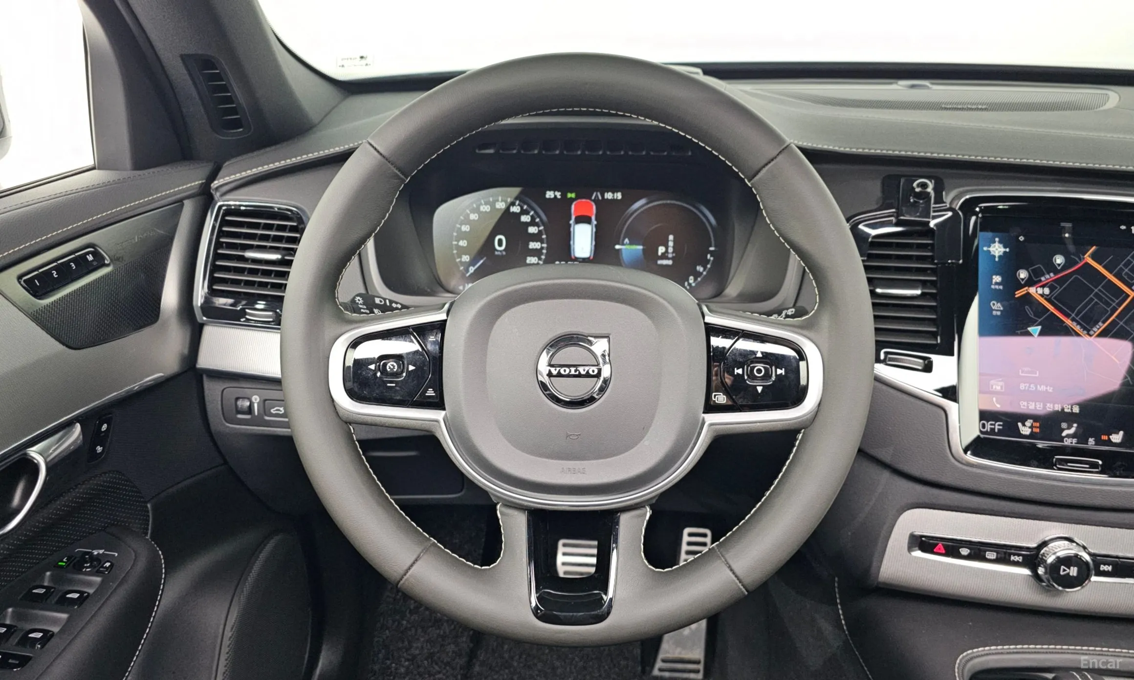 Volvo XC90 Gen 2 превью 13