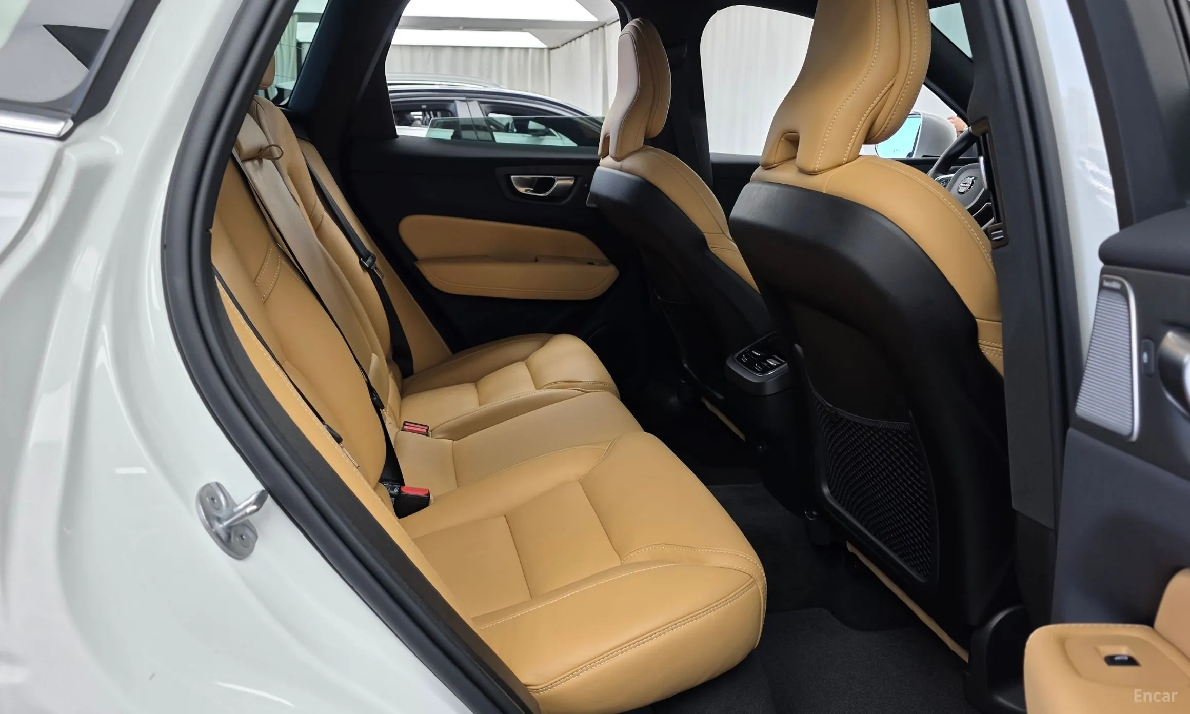 Volvo XC60 Gen 2 превью 11