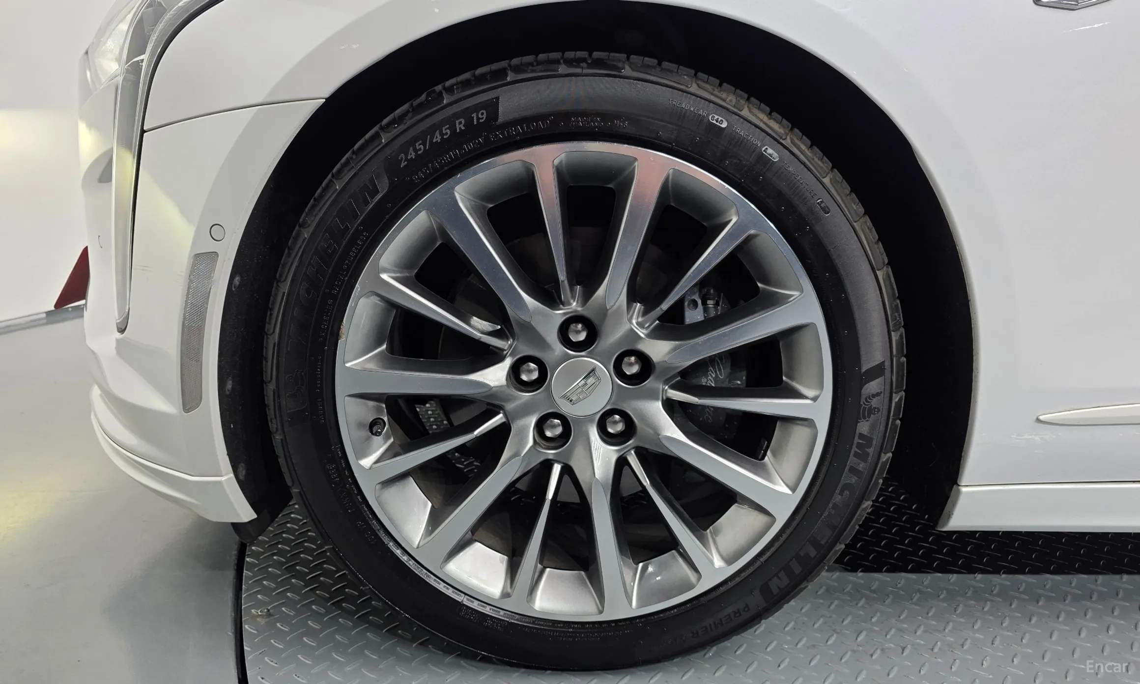 Cadillac CT6 превью 5