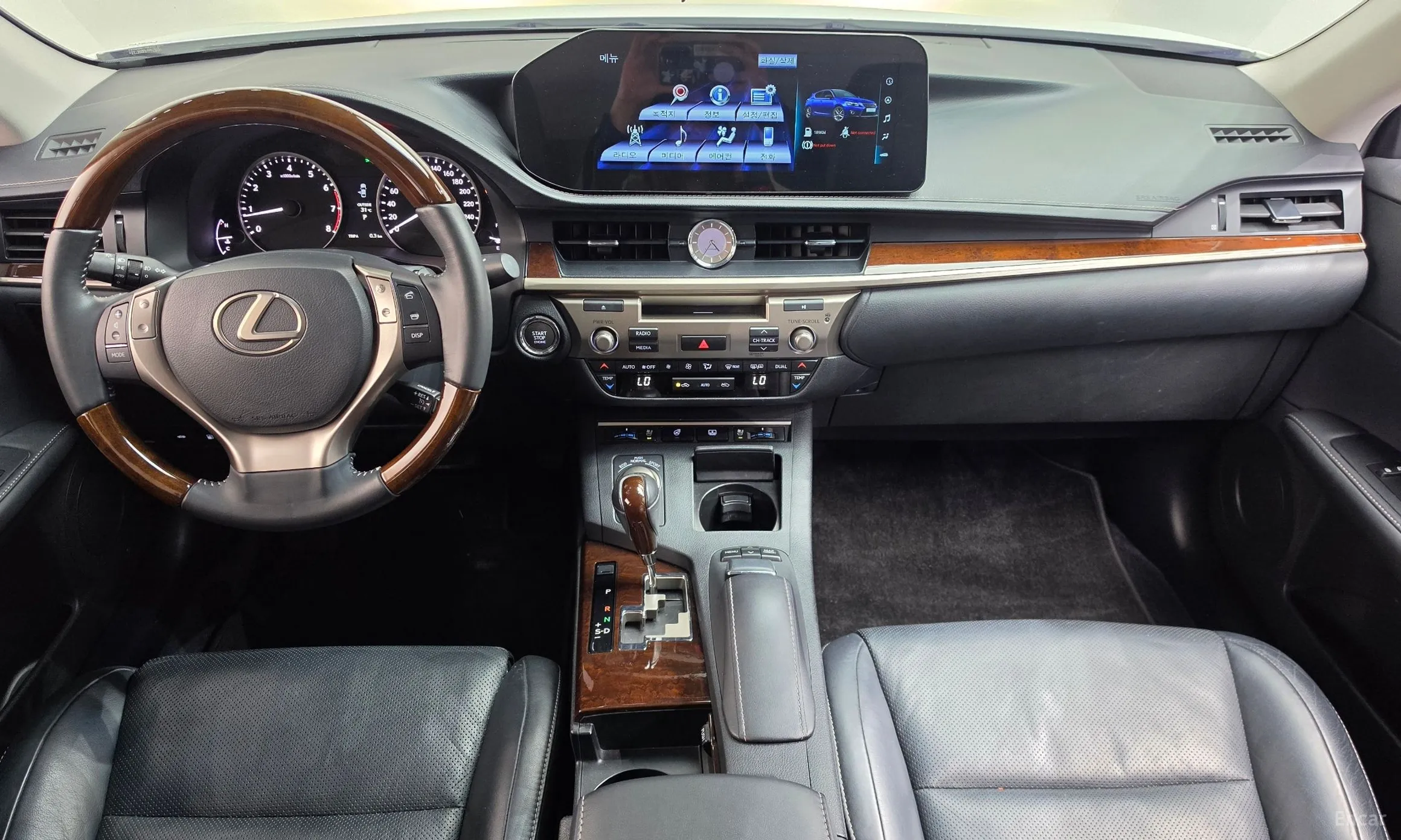 Lexus New ES350 превью 7