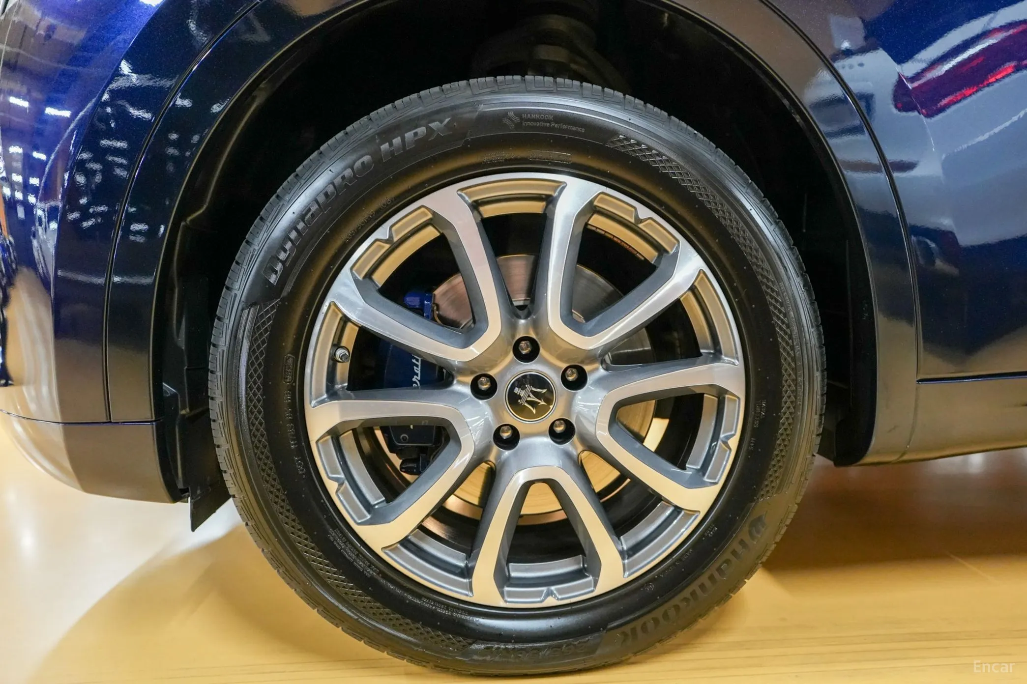 Maserati Levante превью 5