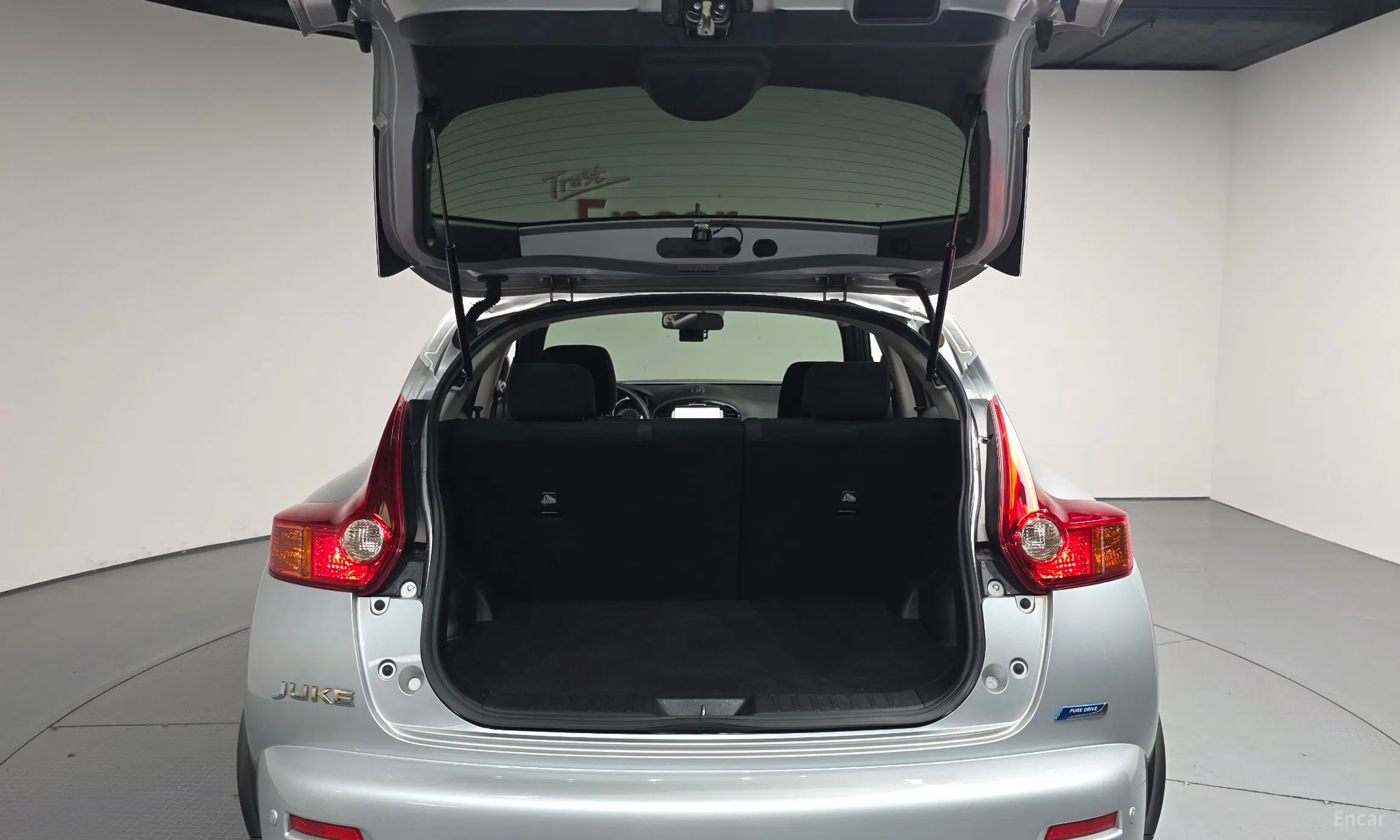 Nissan Juke превью 20