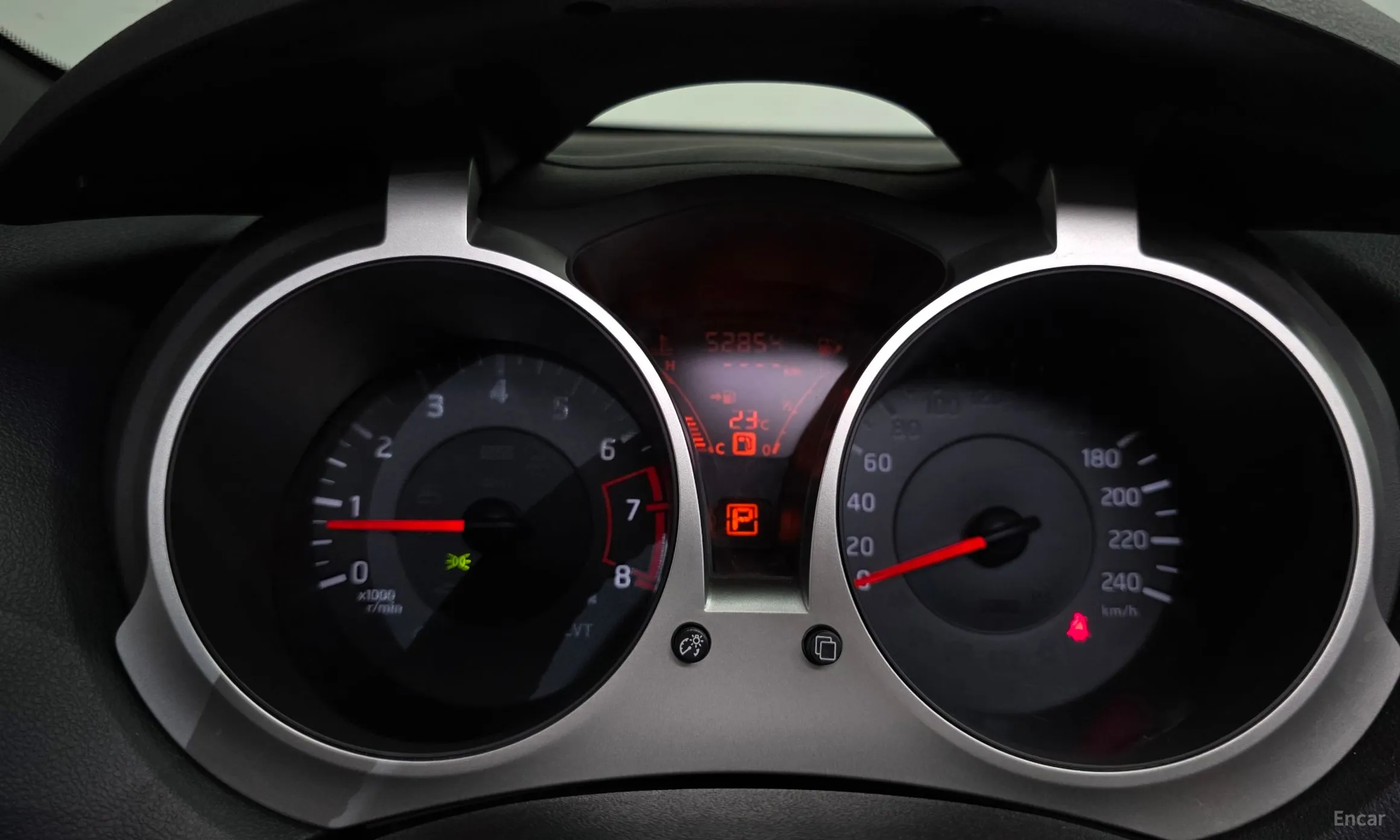 Nissan Juke превью 8