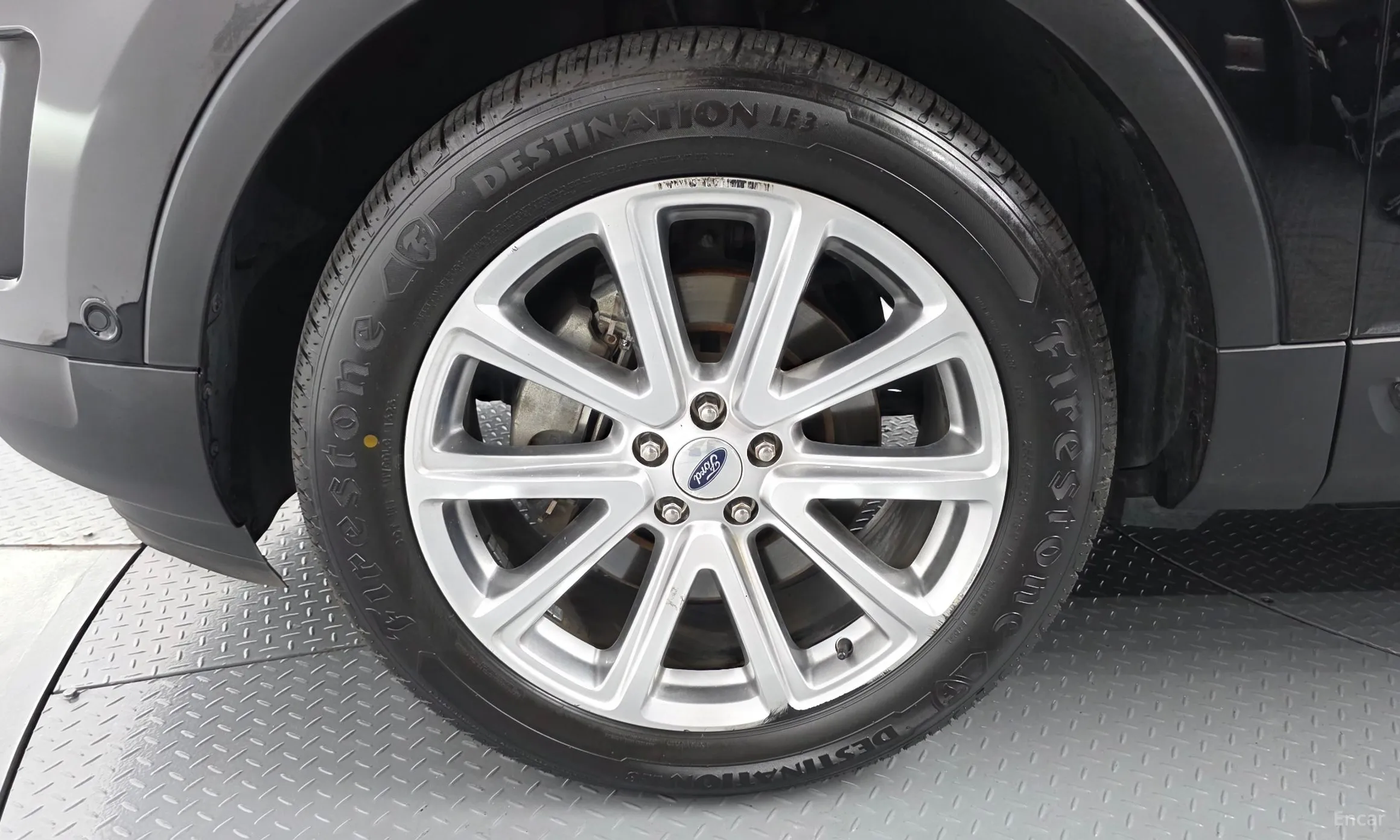 Ford Explorer превью 5