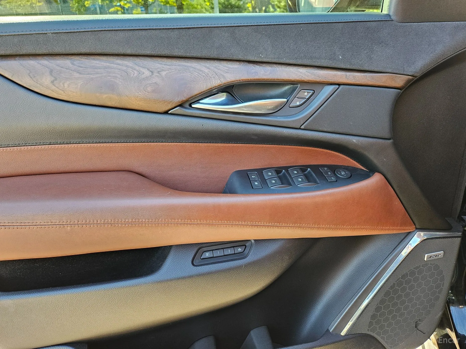 Cadillac Escalade превью 12