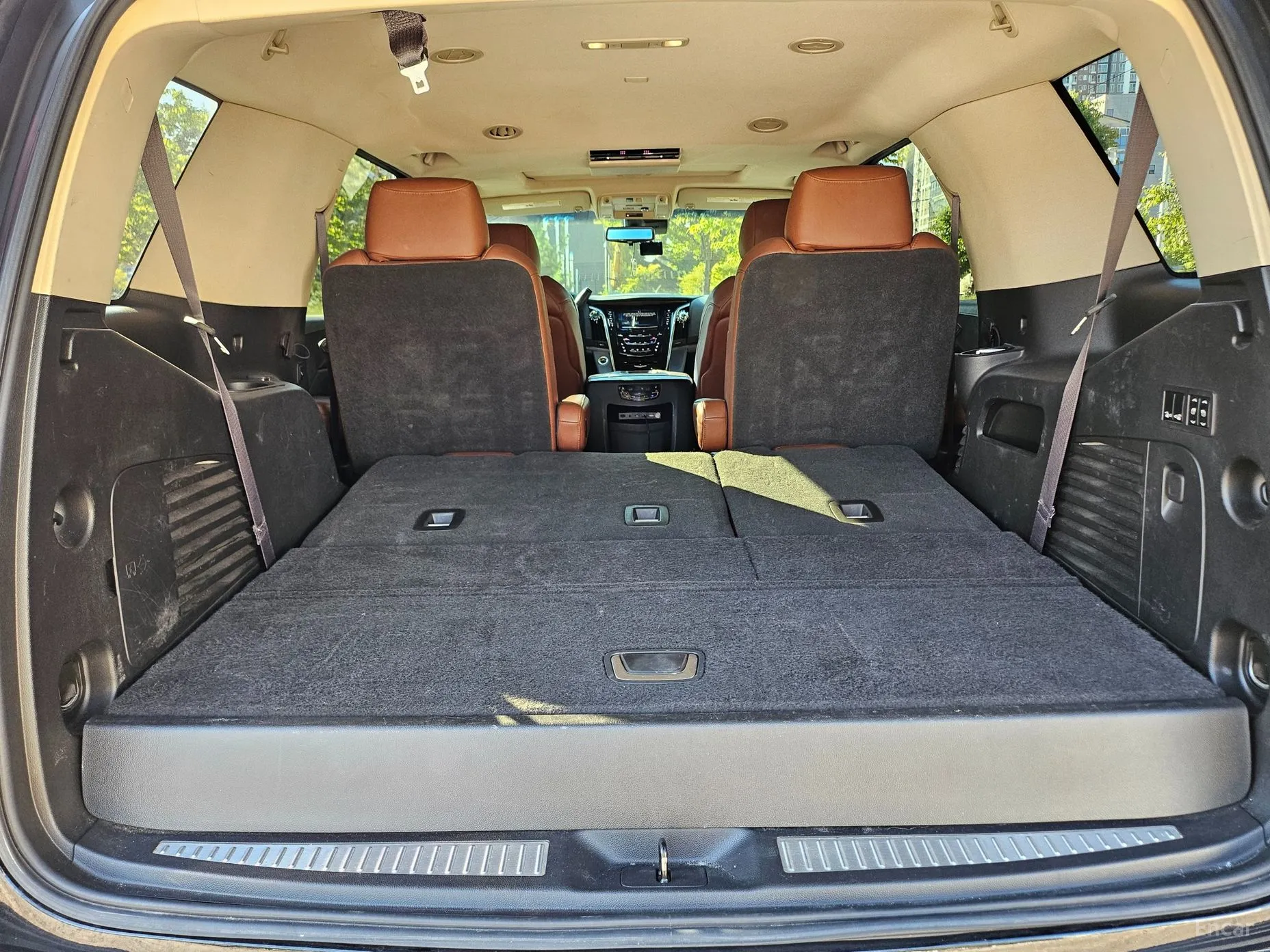 Cadillac Escalade превью 8