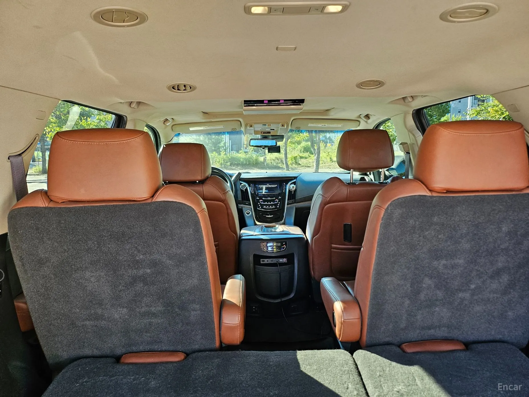 Cadillac Escalade превью 9