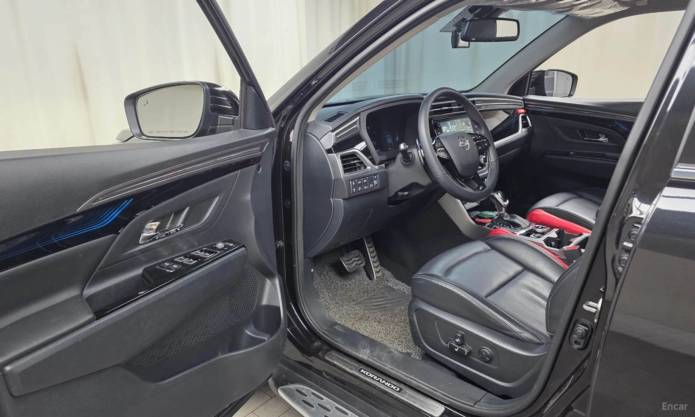 KG Mobility (SsangYong) Beautiful Korando превью 10