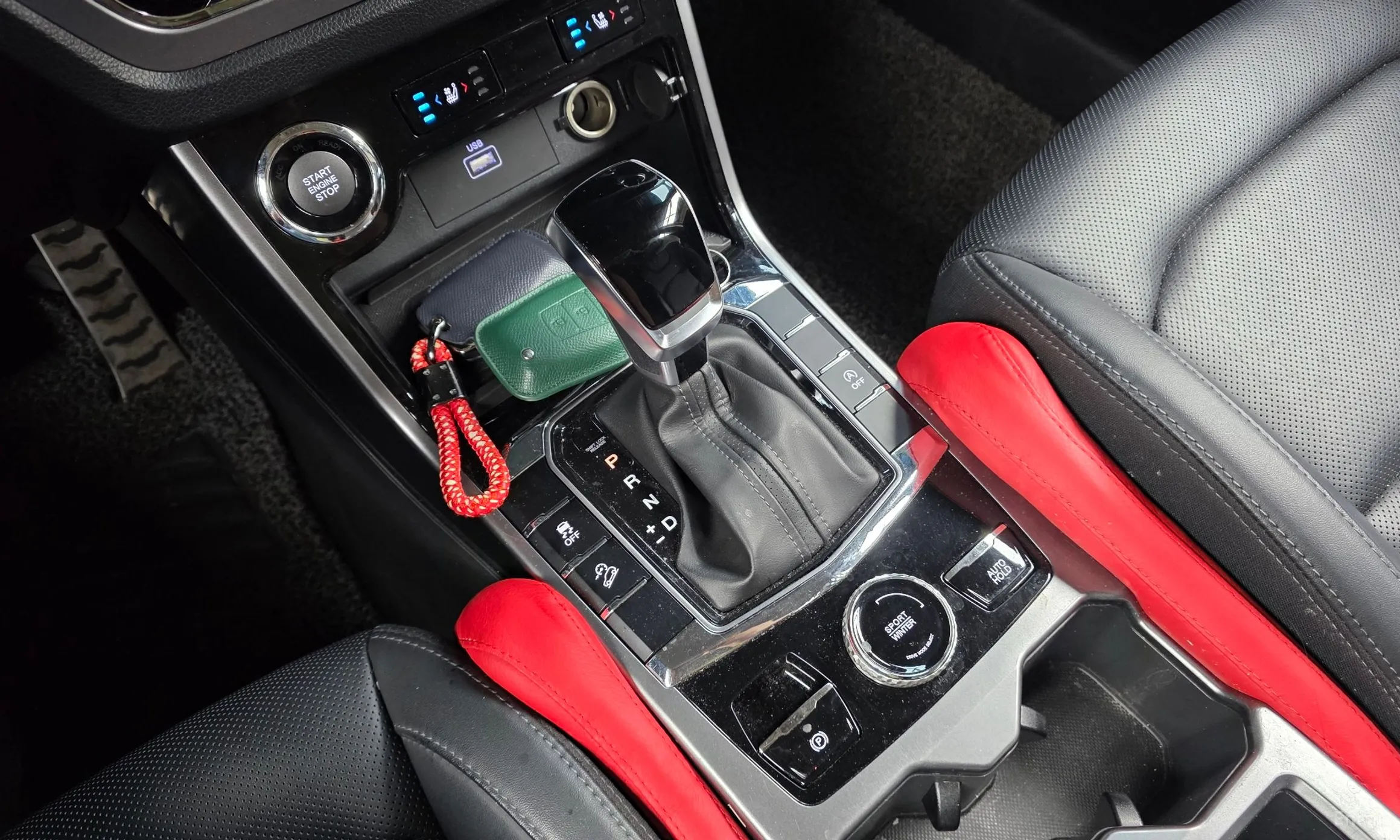 KG Mobility (SsangYong) Beautiful Korando превью 9
