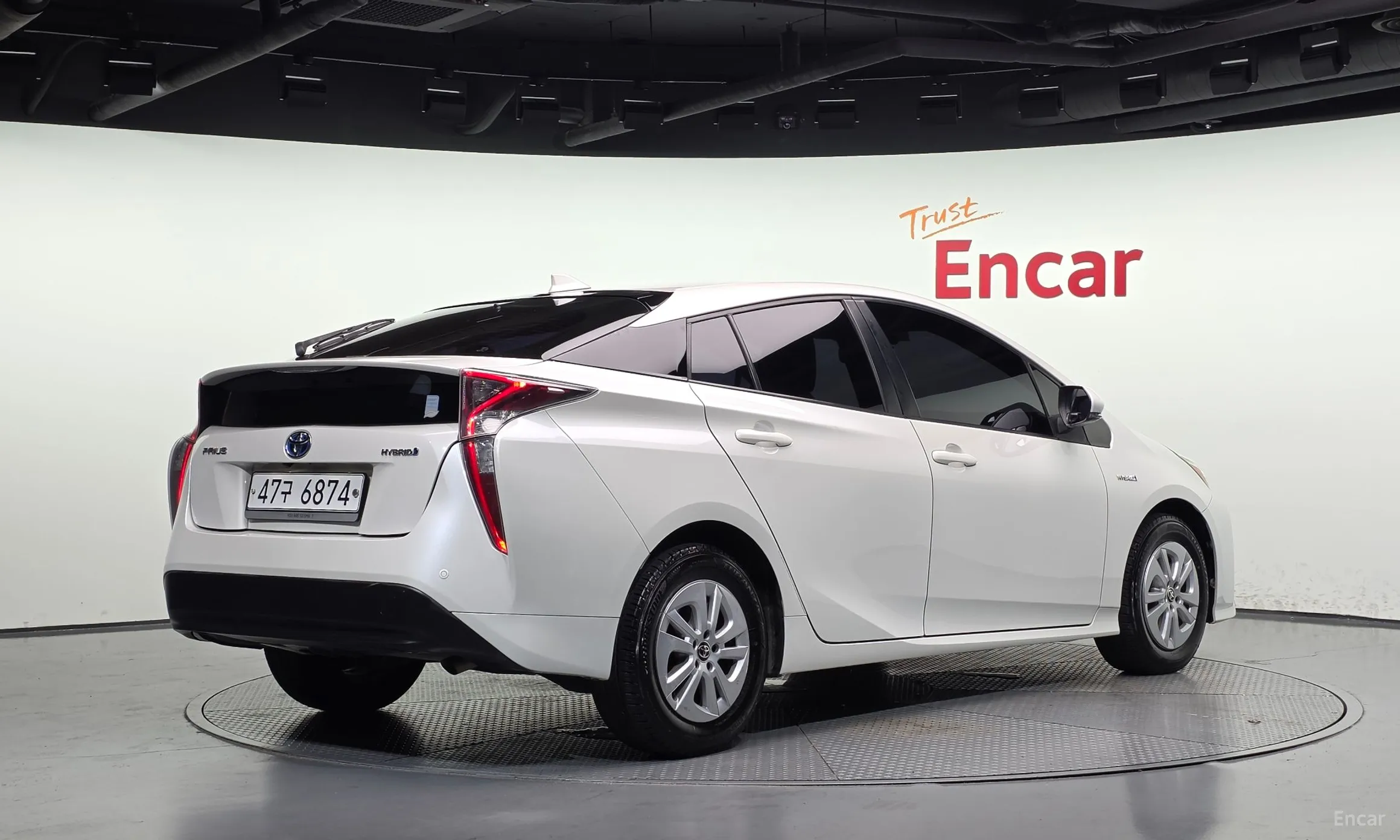 Toyota Prius 4th Generation