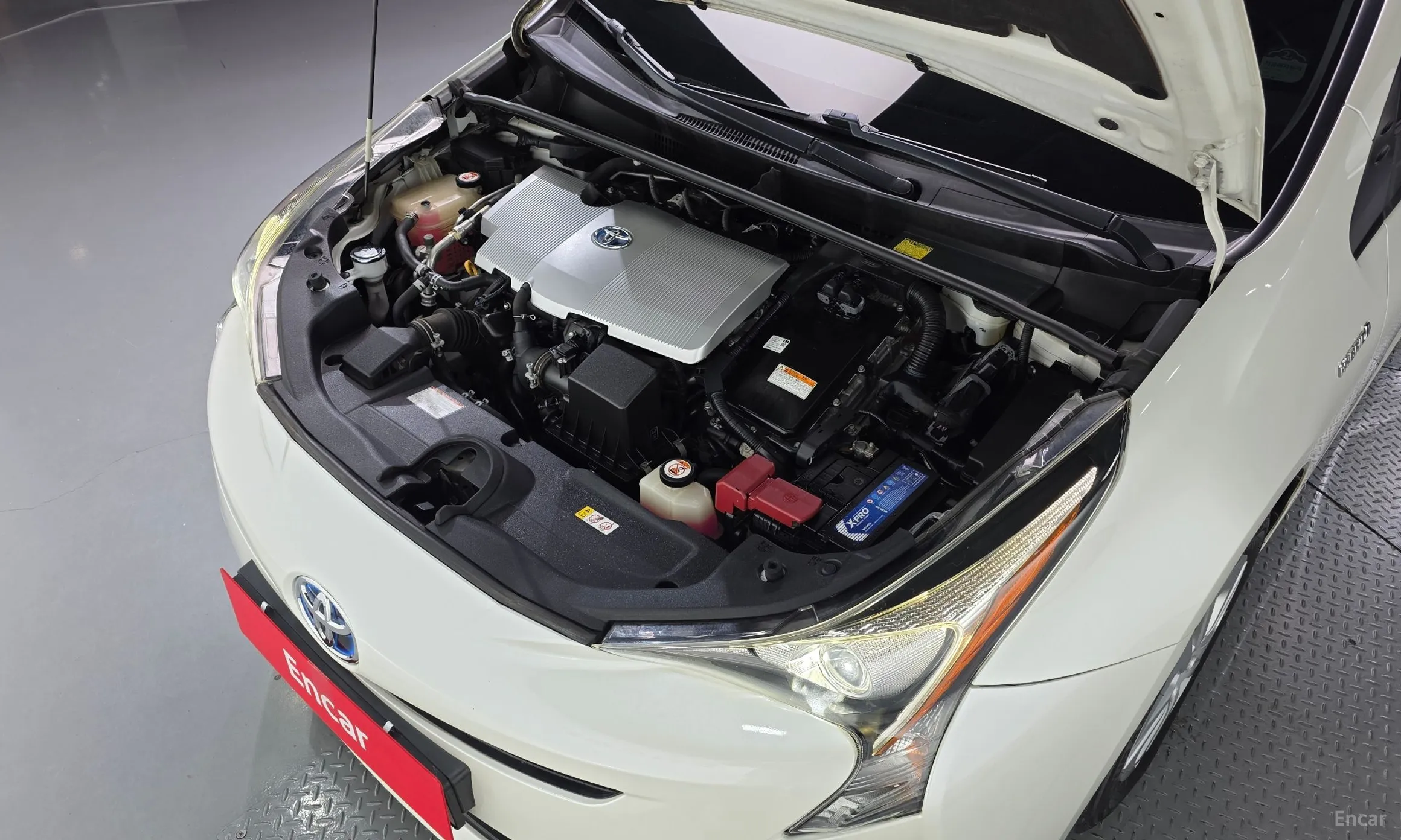 Toyota Prius 4th Generation превью 6