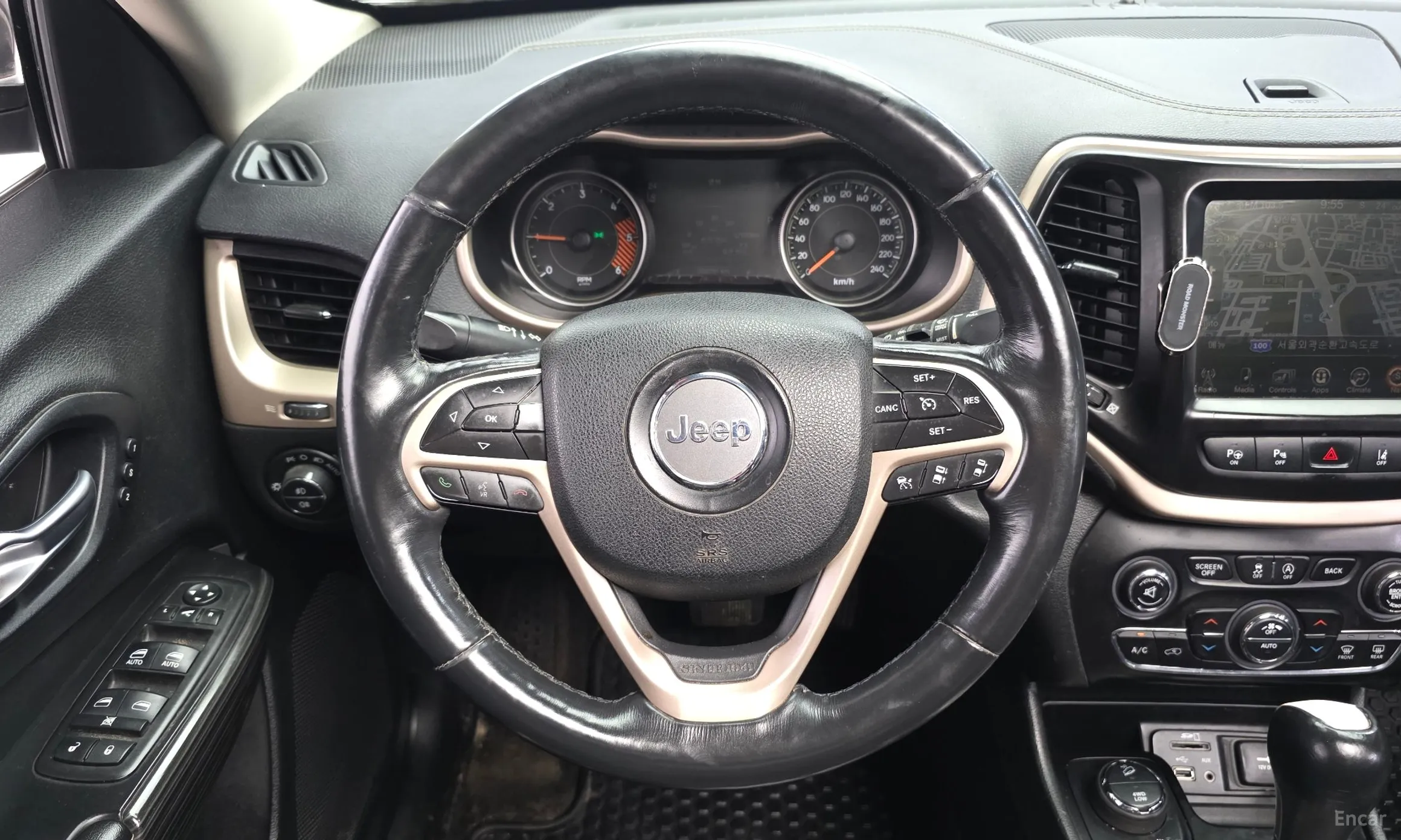 Jeep Cherokee (KL) превью 13