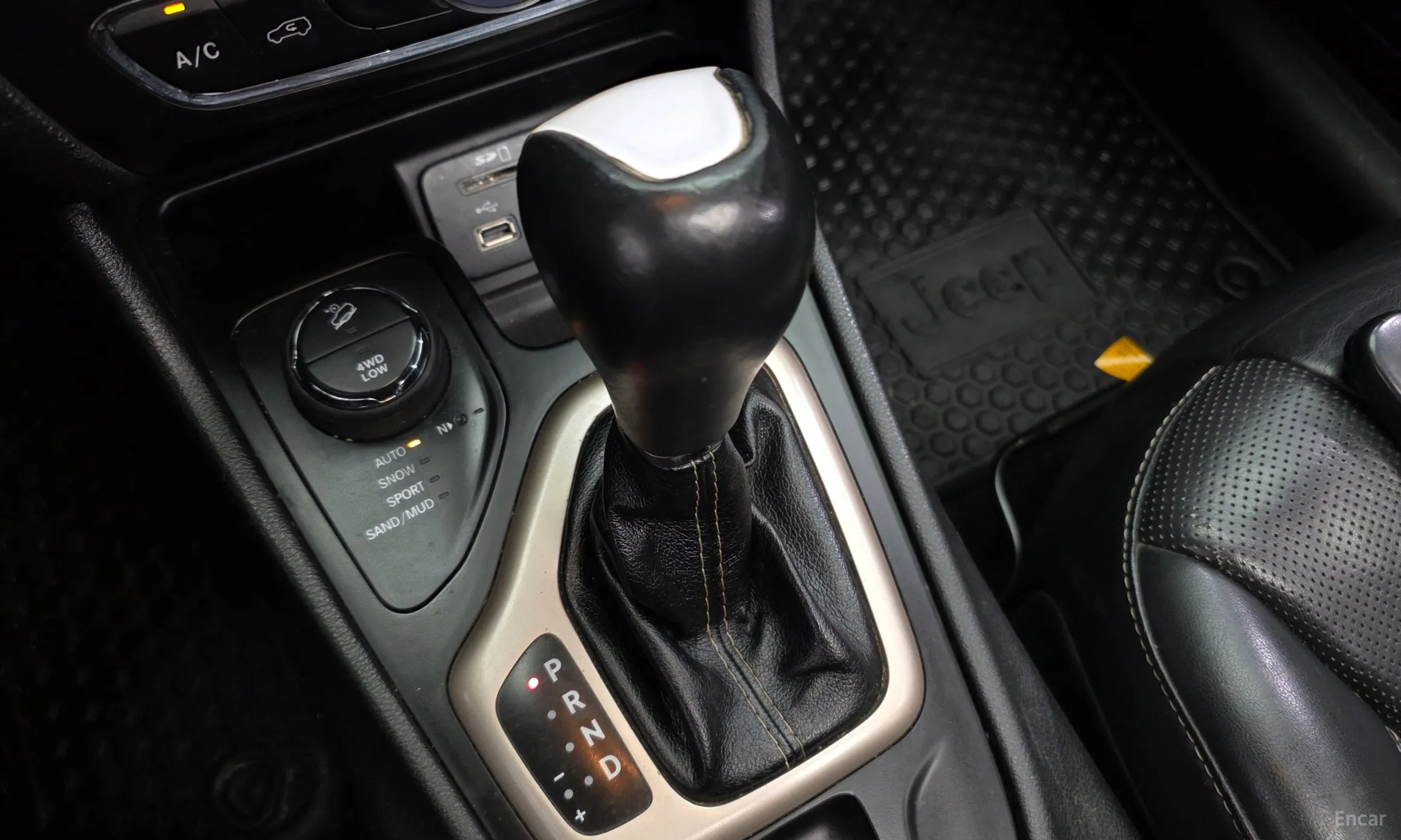 Jeep Cherokee (KL) превью 9