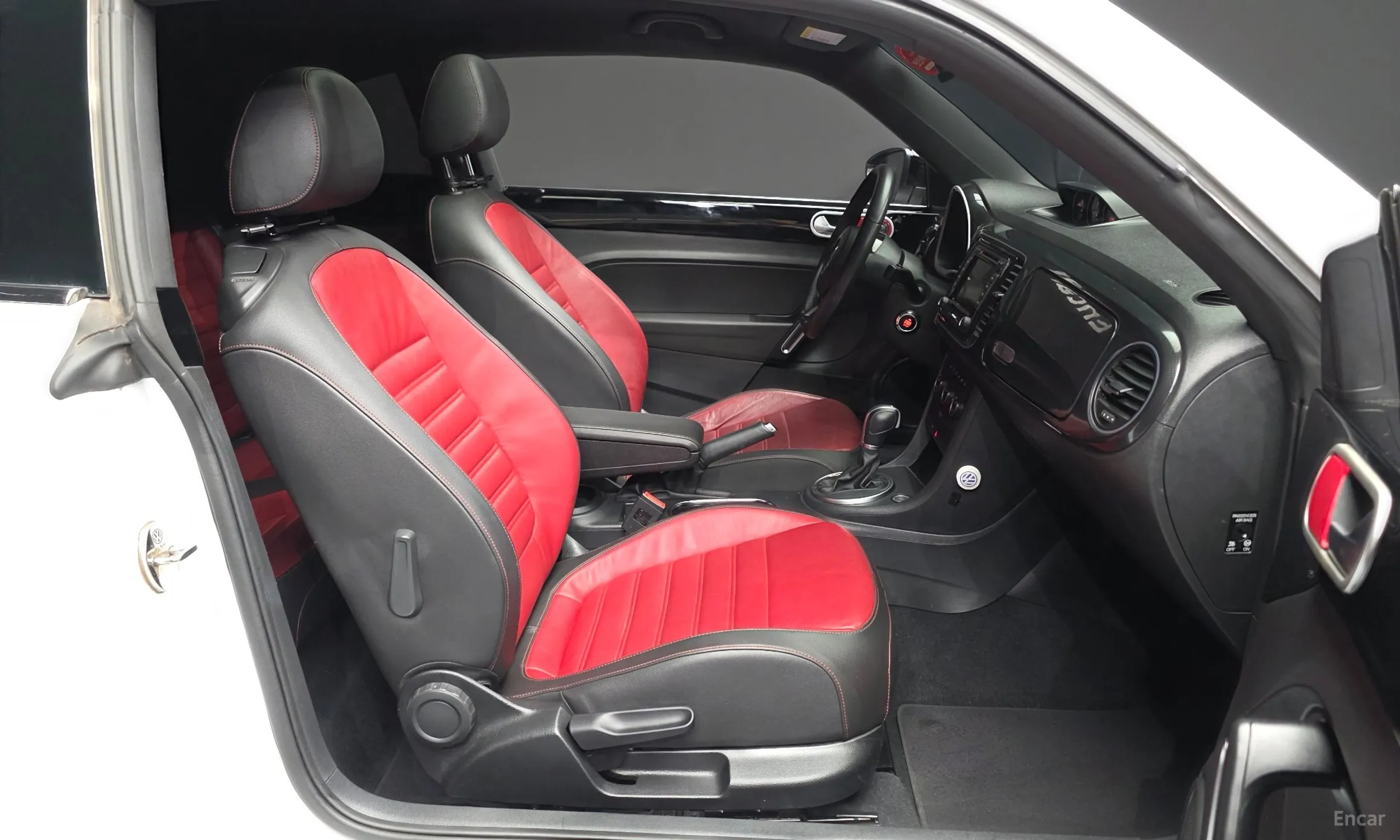 Volkswagen The Beetle превью 11