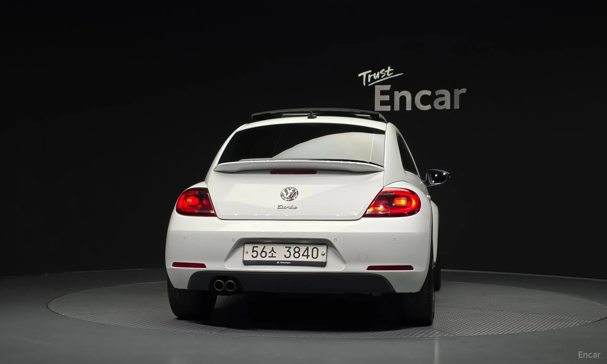 Volkswagen The Beetle превью 4