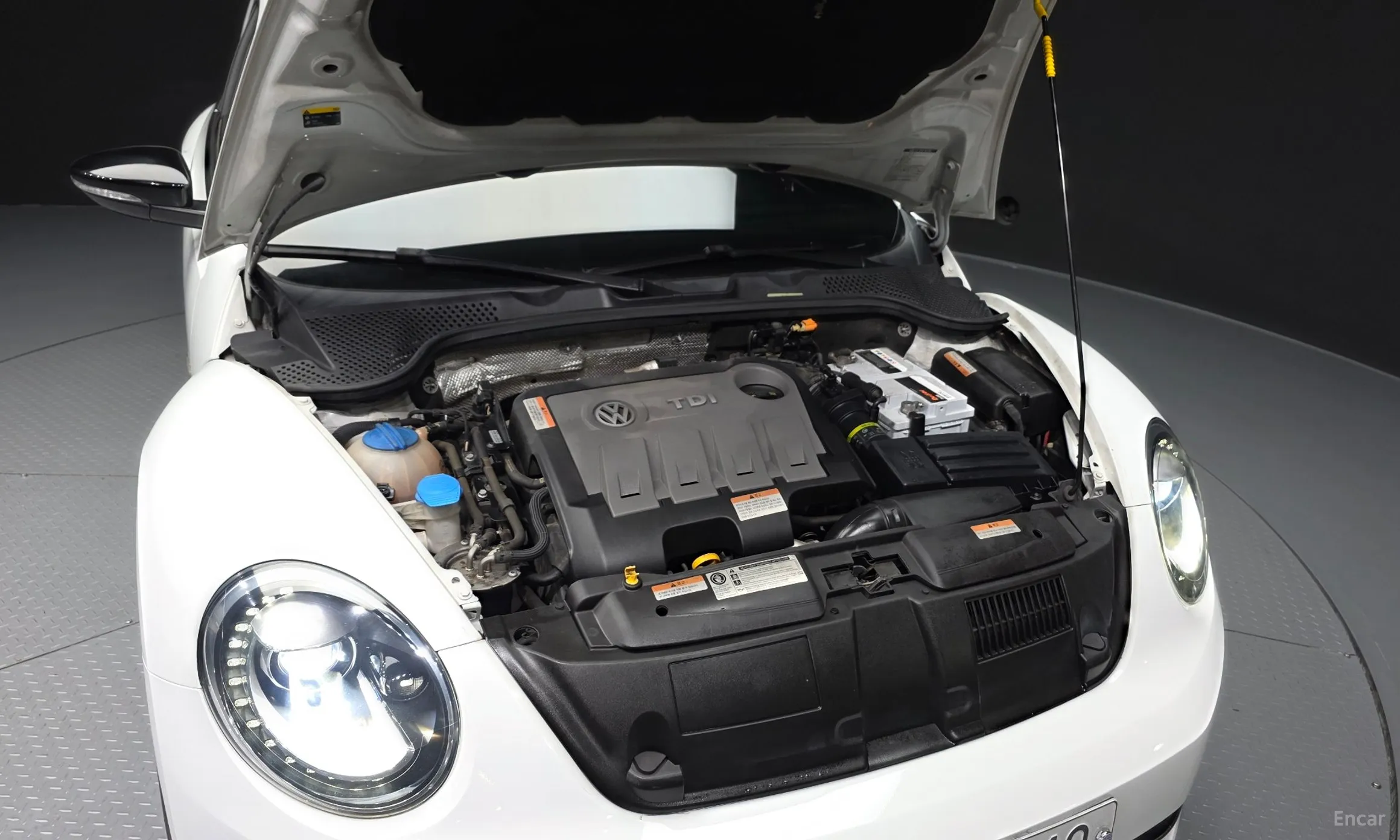 Volkswagen The Beetle превью 6