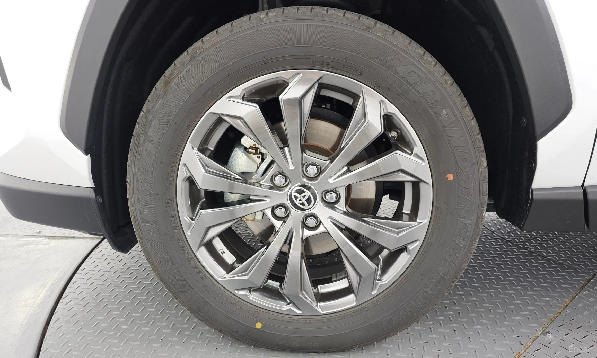 Toyota RAV4 5th Generation превью 5